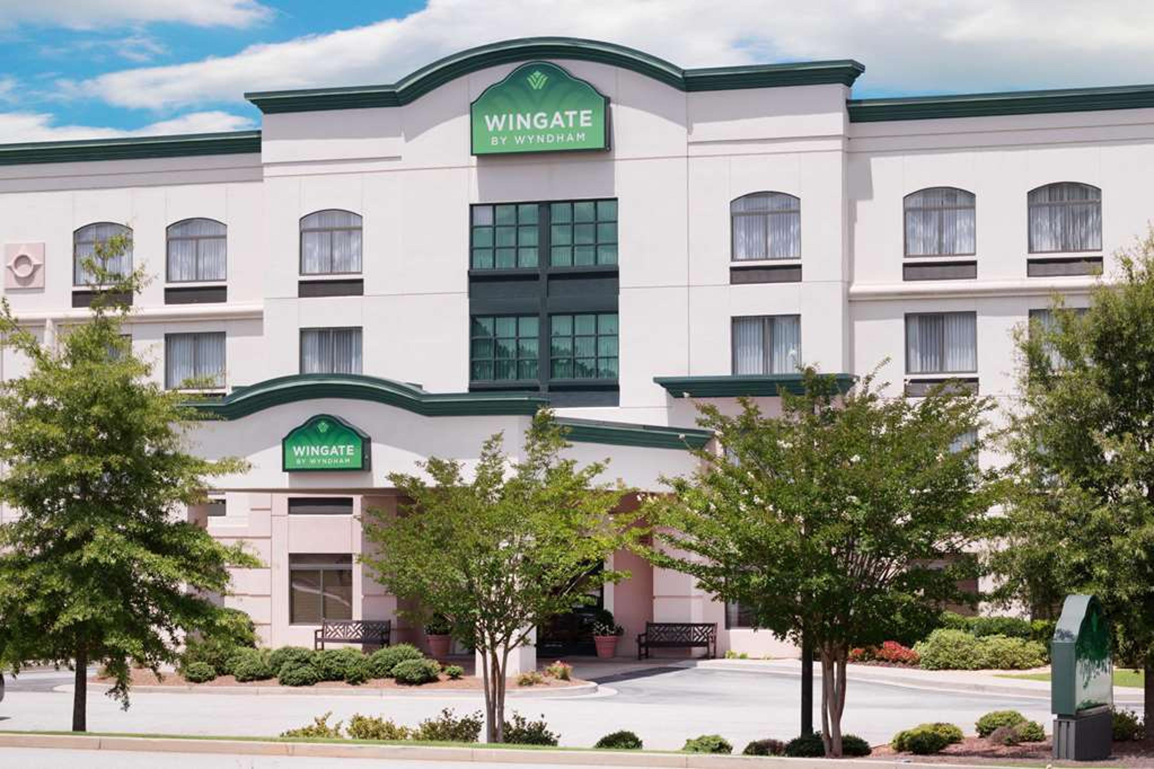 WINGATE BY WYNDHAM LAGRANGE