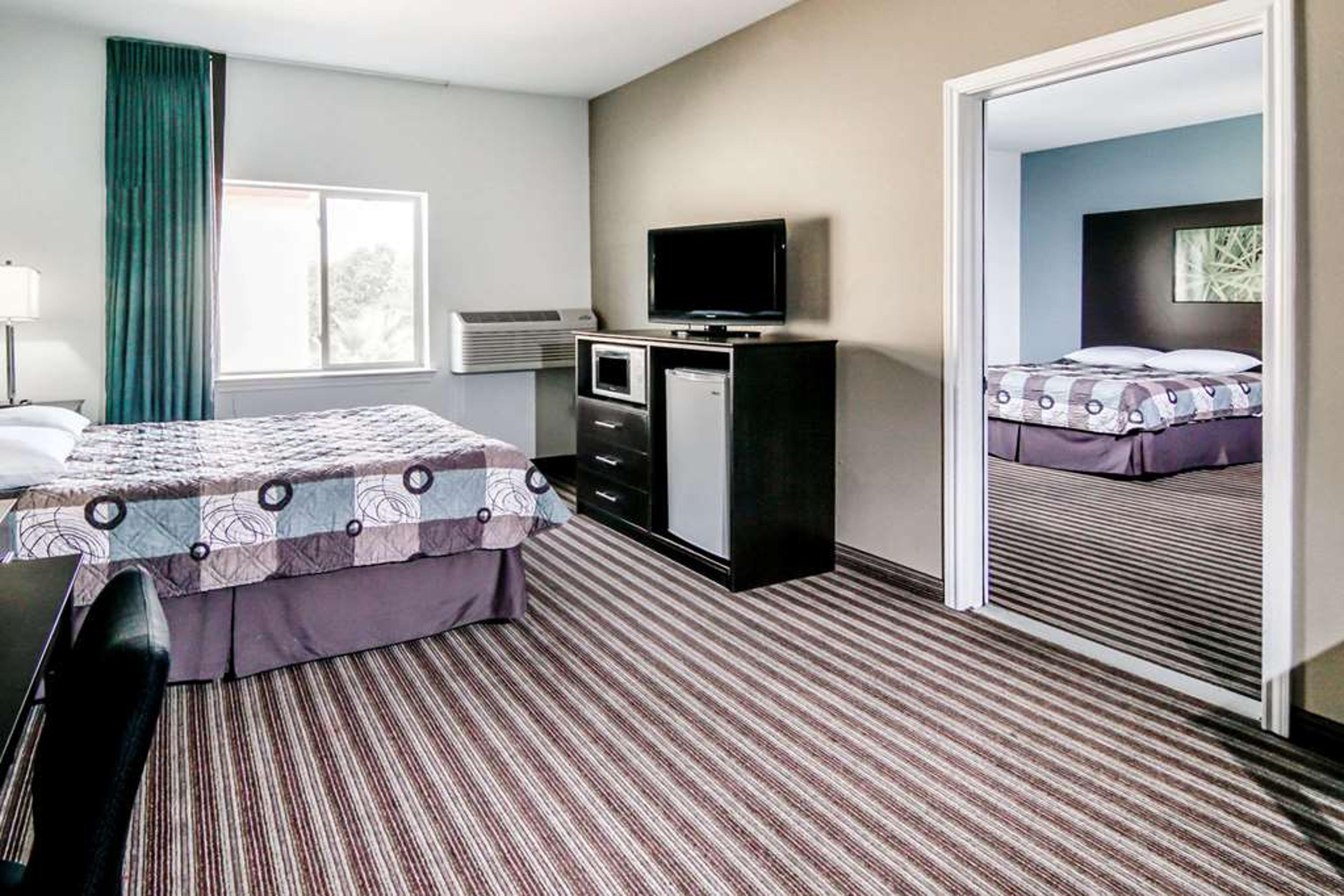 SUPER 8 BRENHAM, TX
