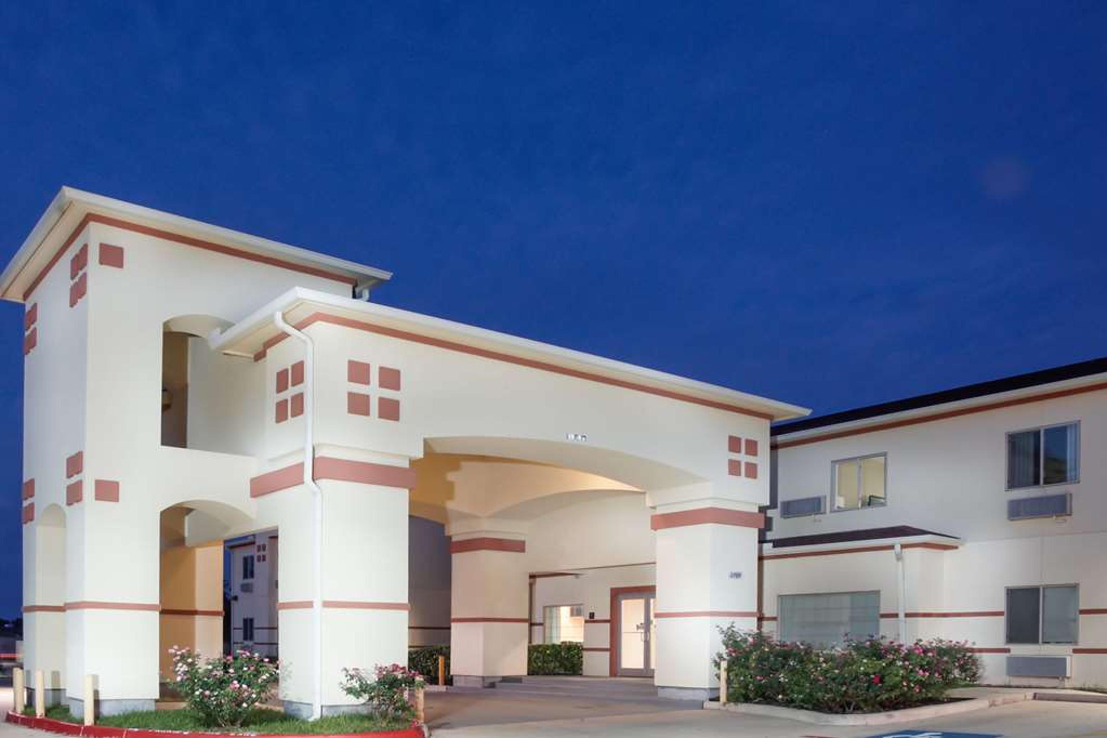 SUPER 8 BRENHAM, TX
