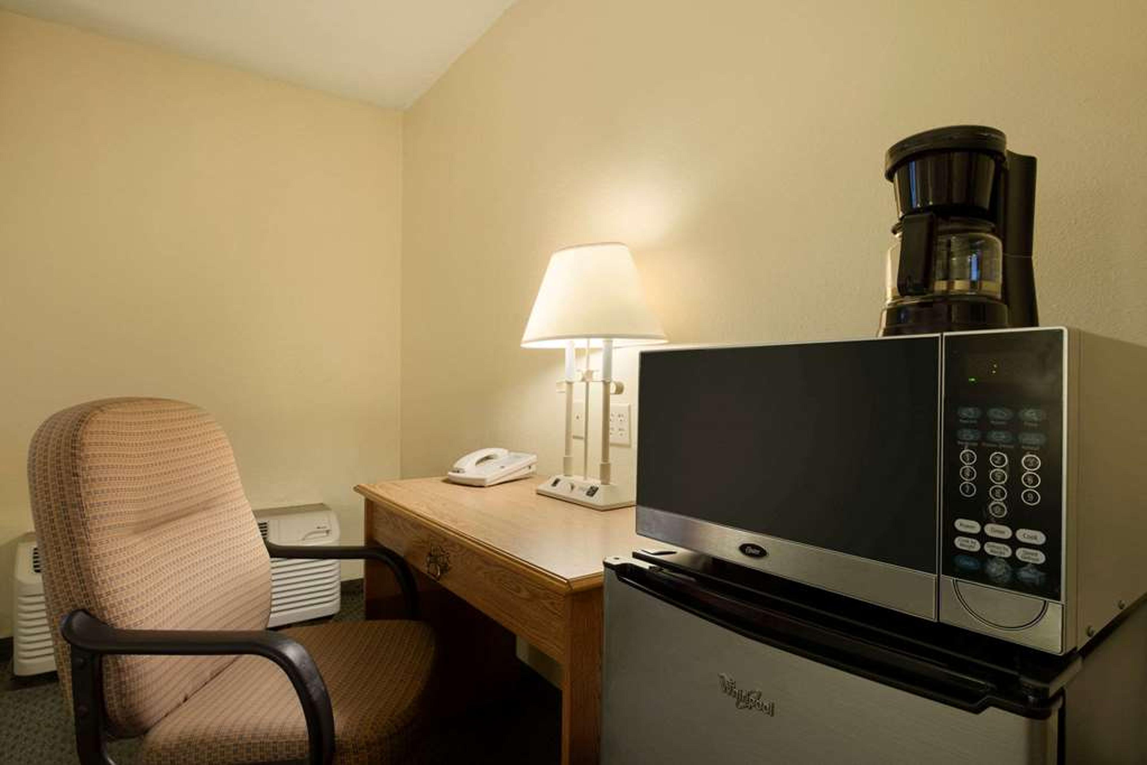 TRAVELODGE STURGIS