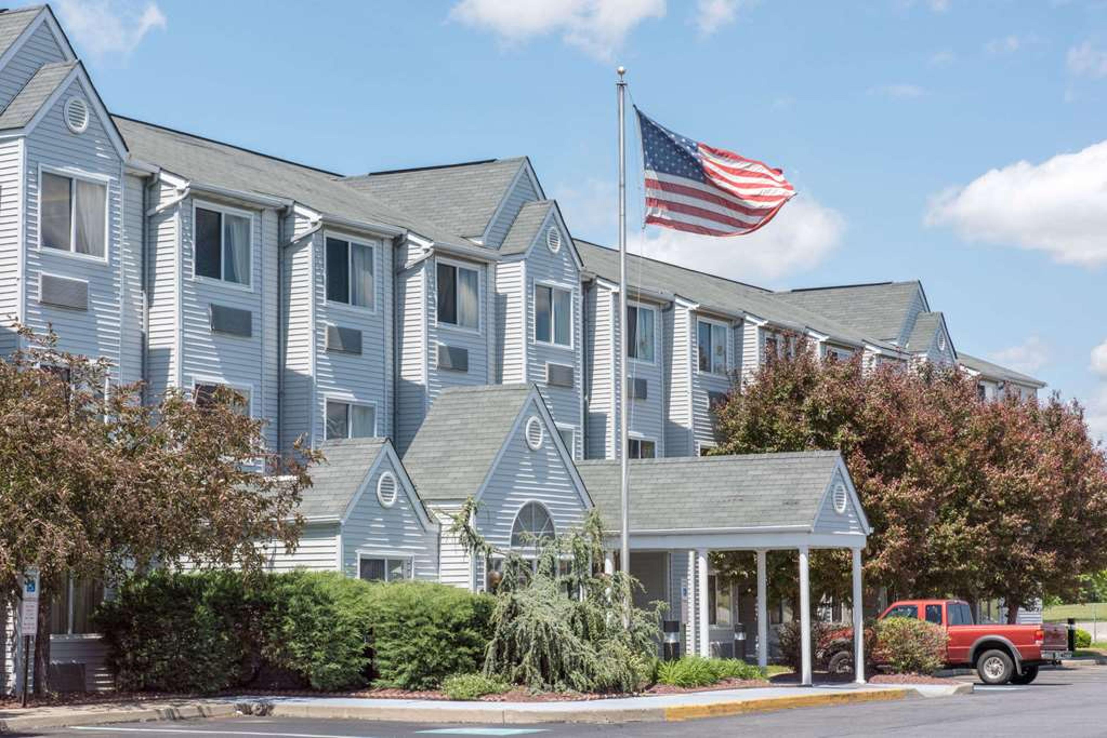 Knights Inn & Suites Allentown