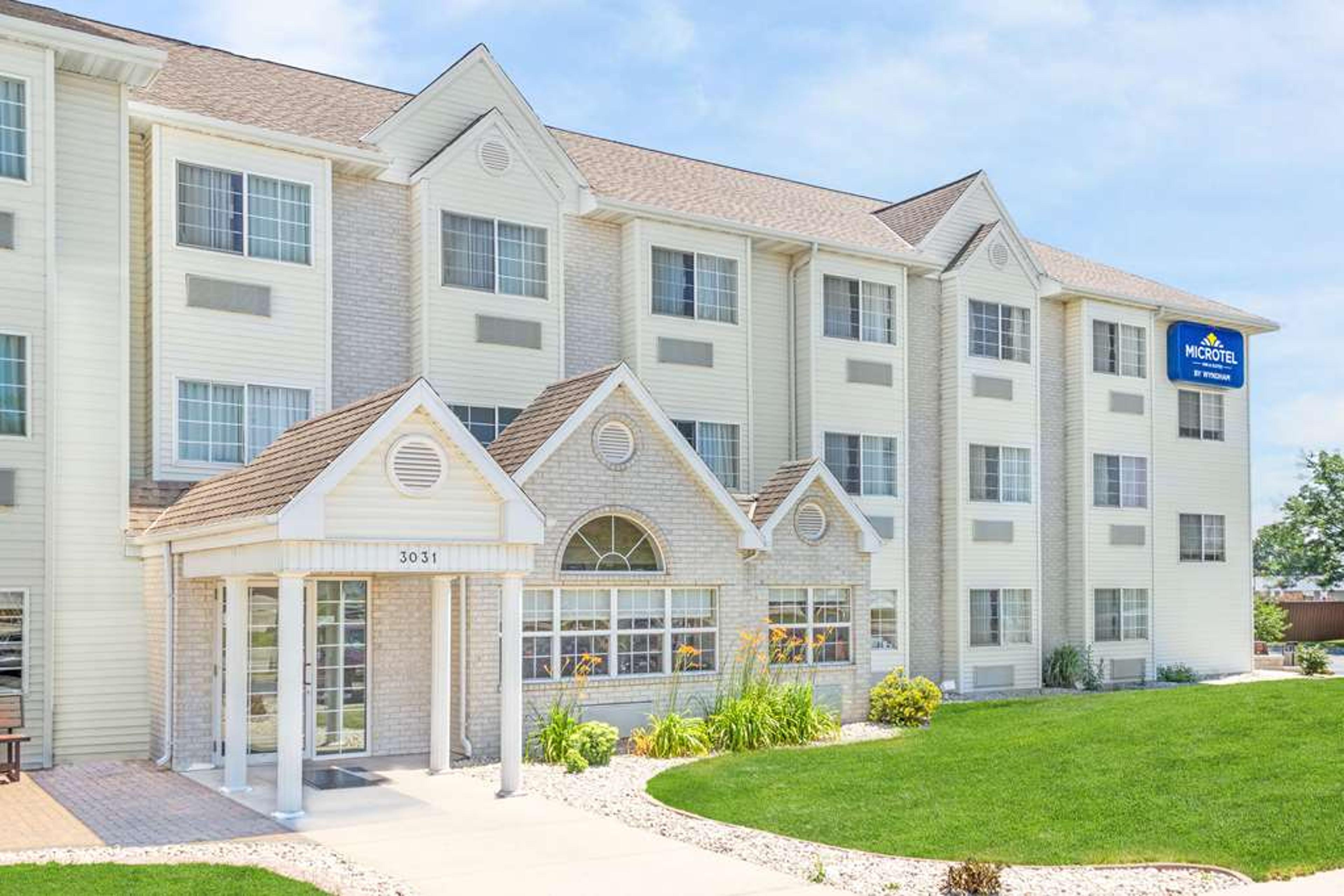 MICROTEL INN & SUITES BY WYNDH