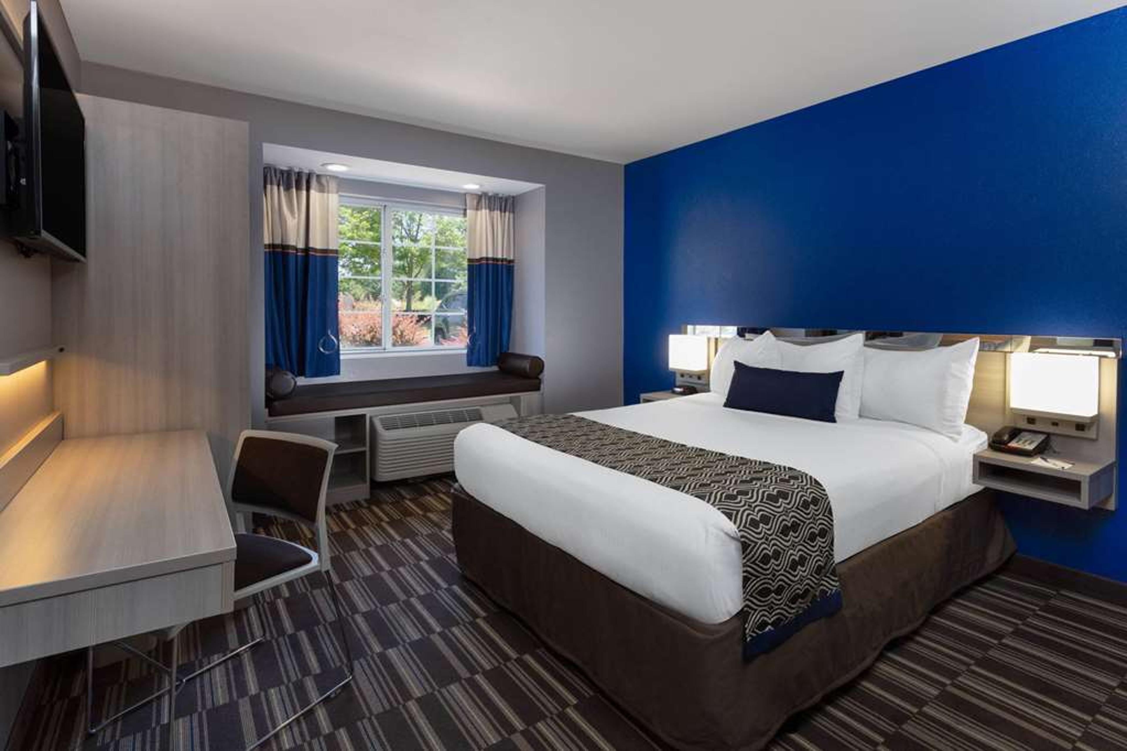 MICROTEL INN & SUITES BY WYNDHAM BE