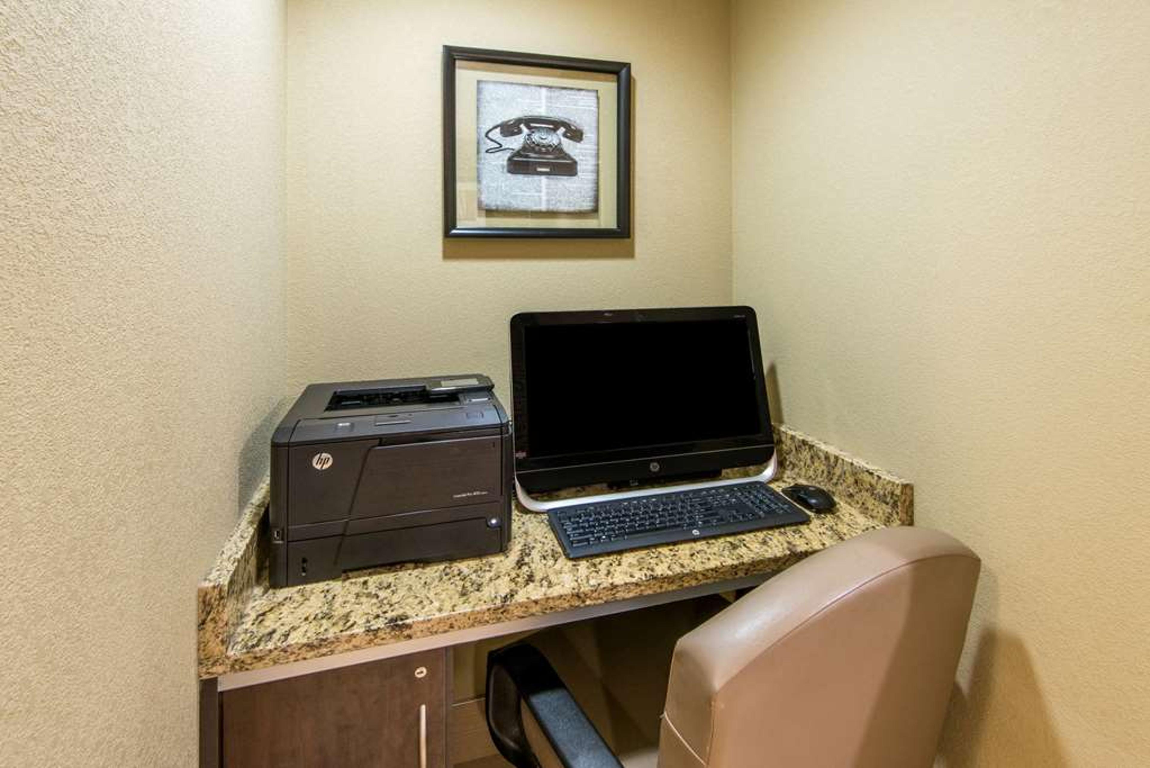 Hotel Photo 5