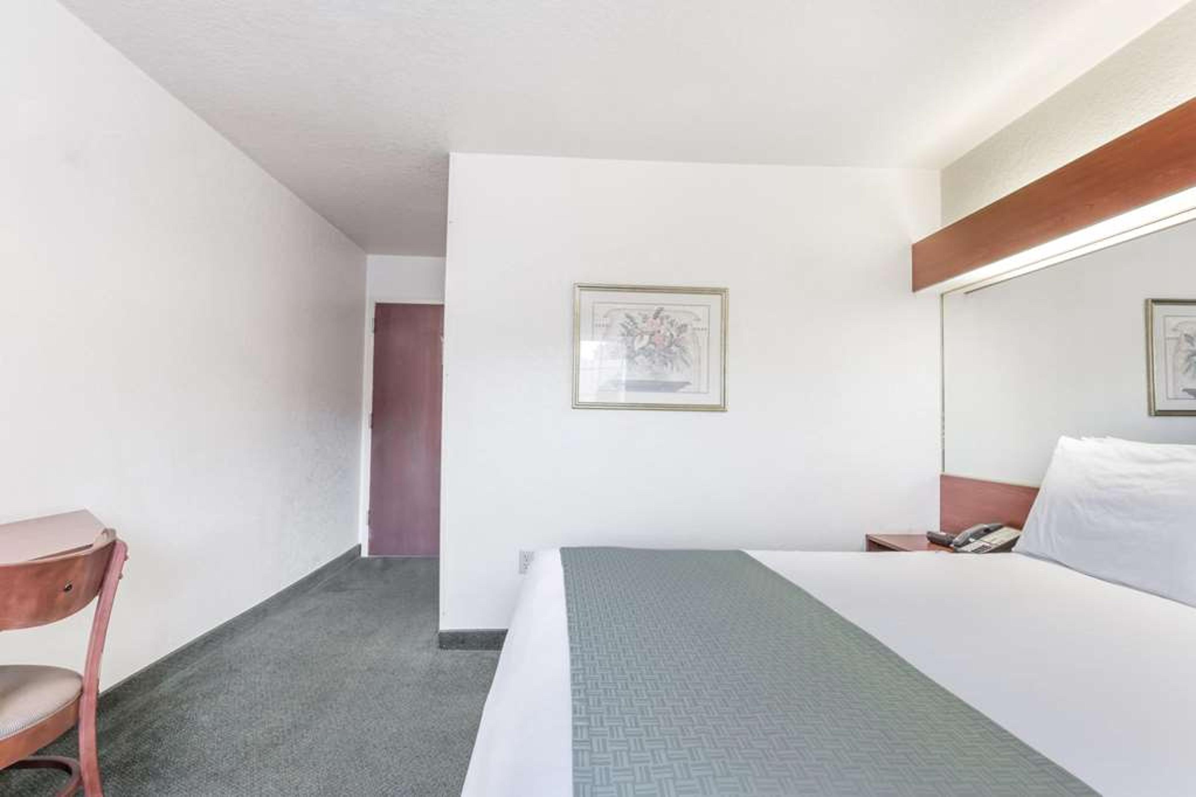 MICROTEL INN & SUITES BY WYNDHAM MA