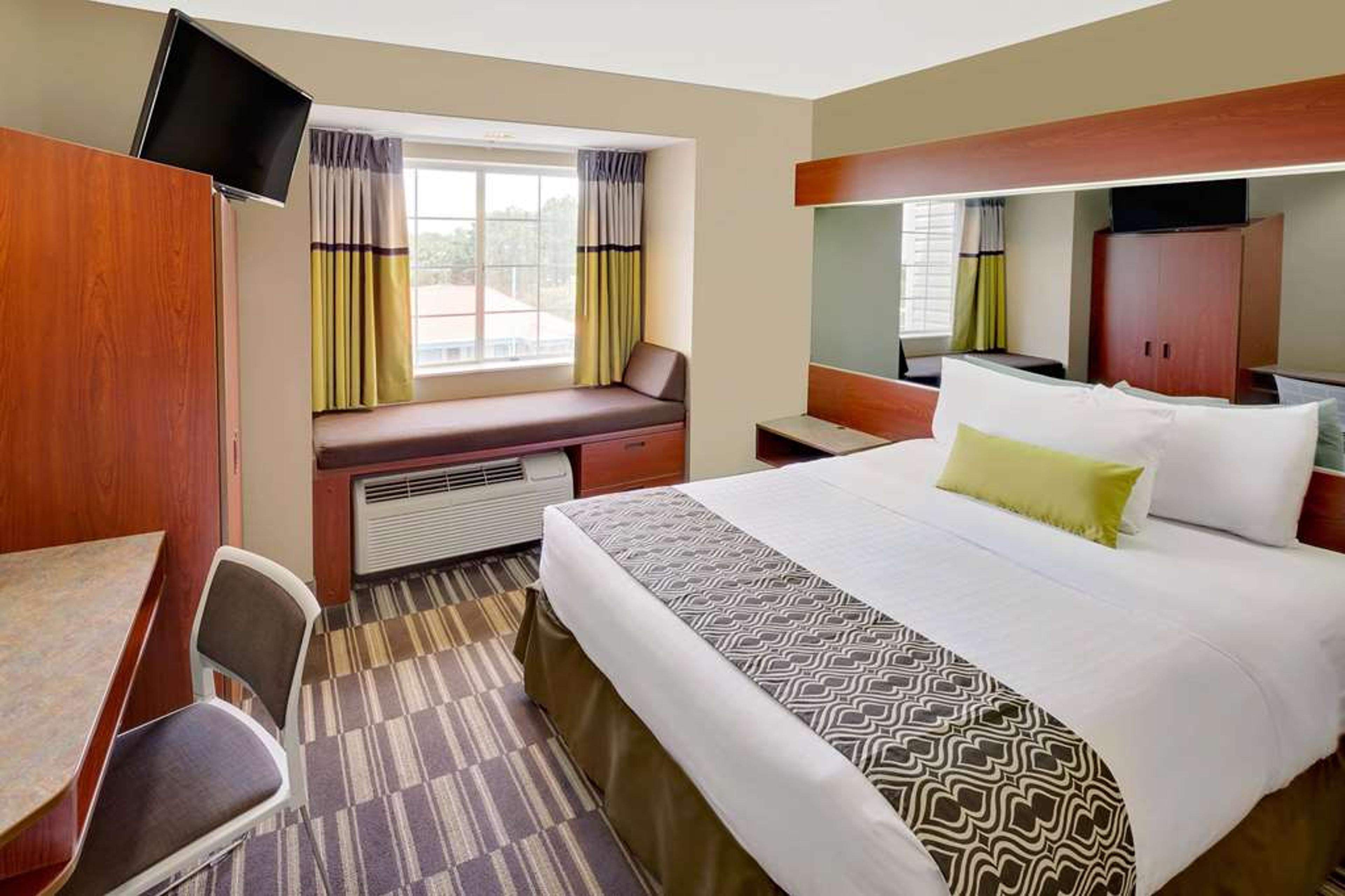 MICROTEL INN & SUITES BY WYNDHAM DA