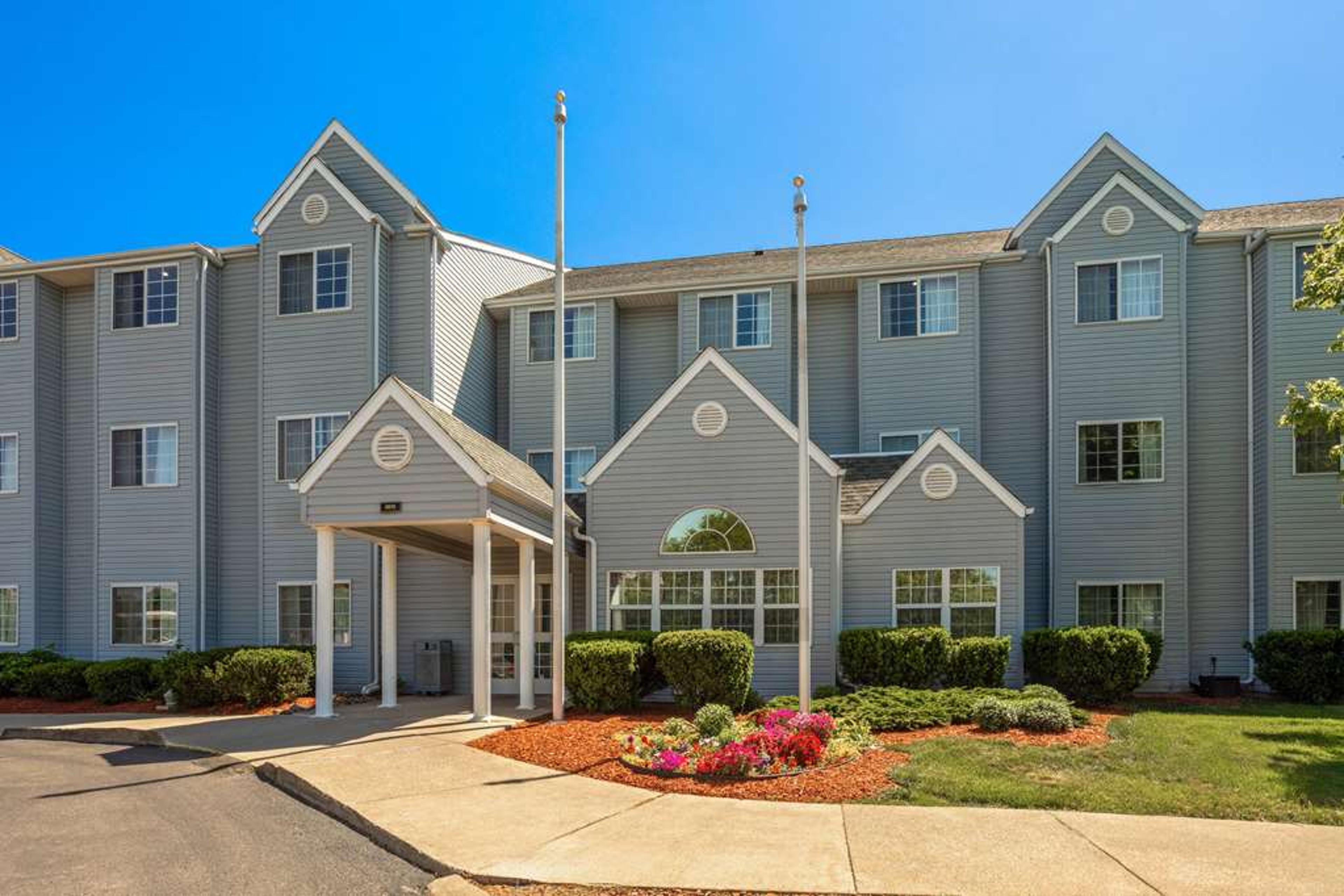 MICROTEL INN & SUITES BY WYNDHAM AN
