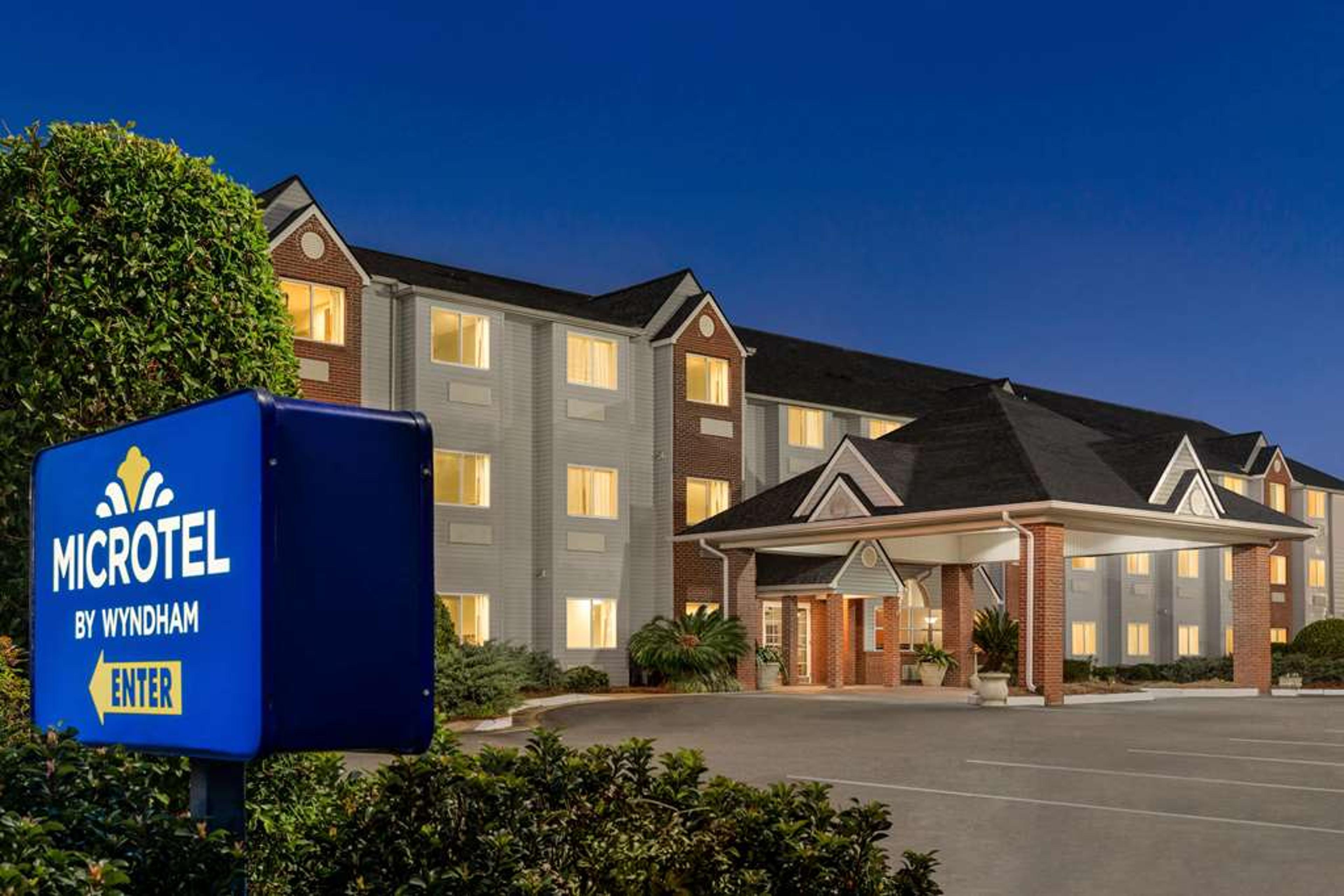 MICROTEL INN & SUITES BY WYNDHAM TI