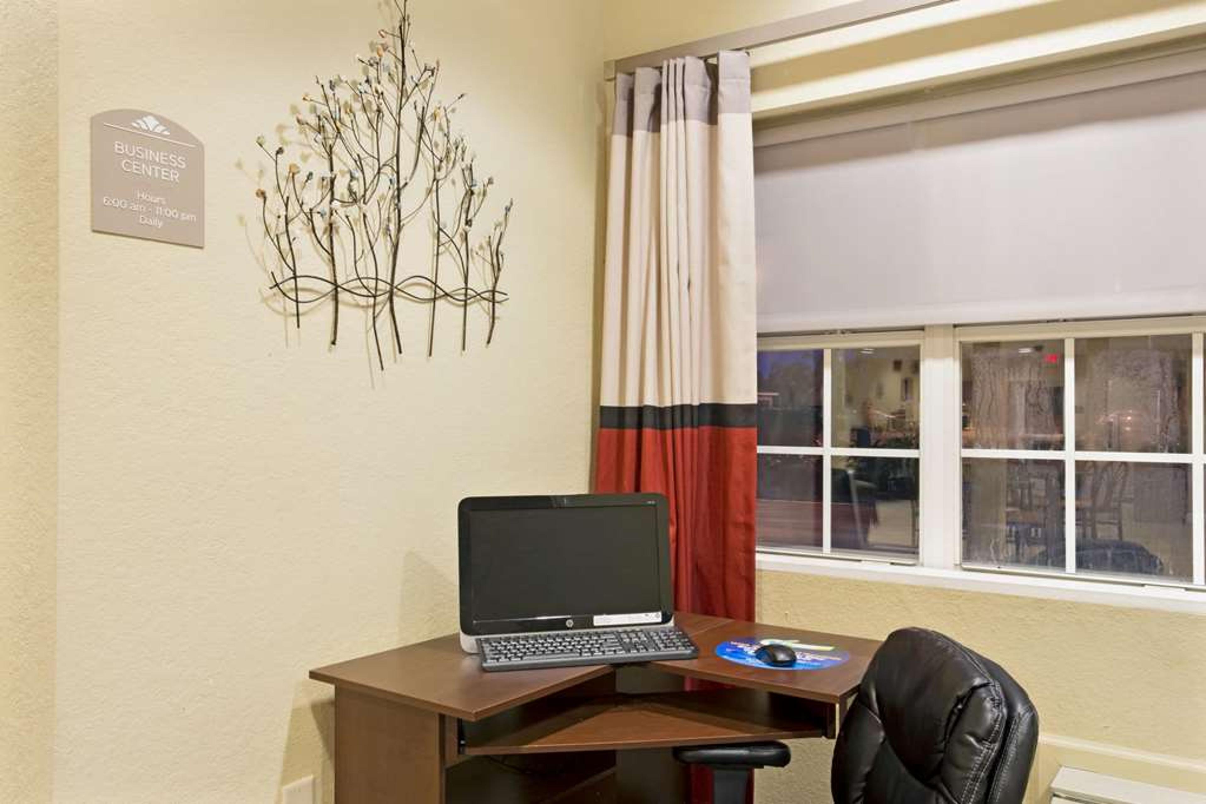 Hotel Photo 5