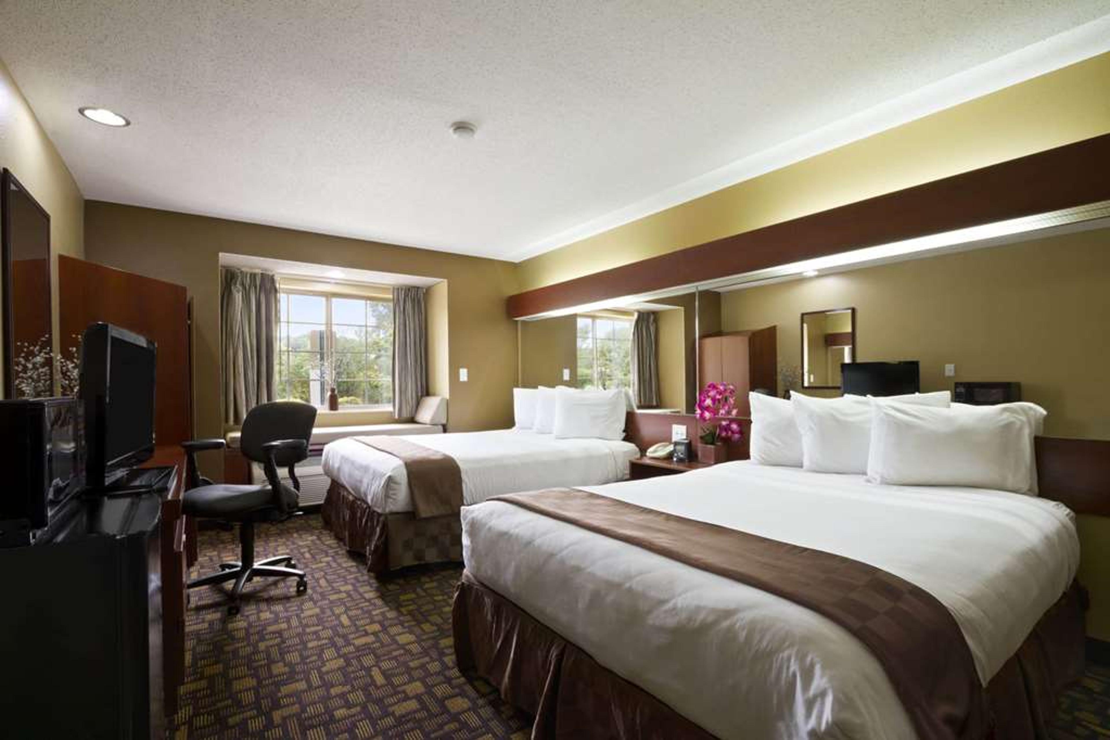 MICROTEL INN & SUITES BY WYNDH