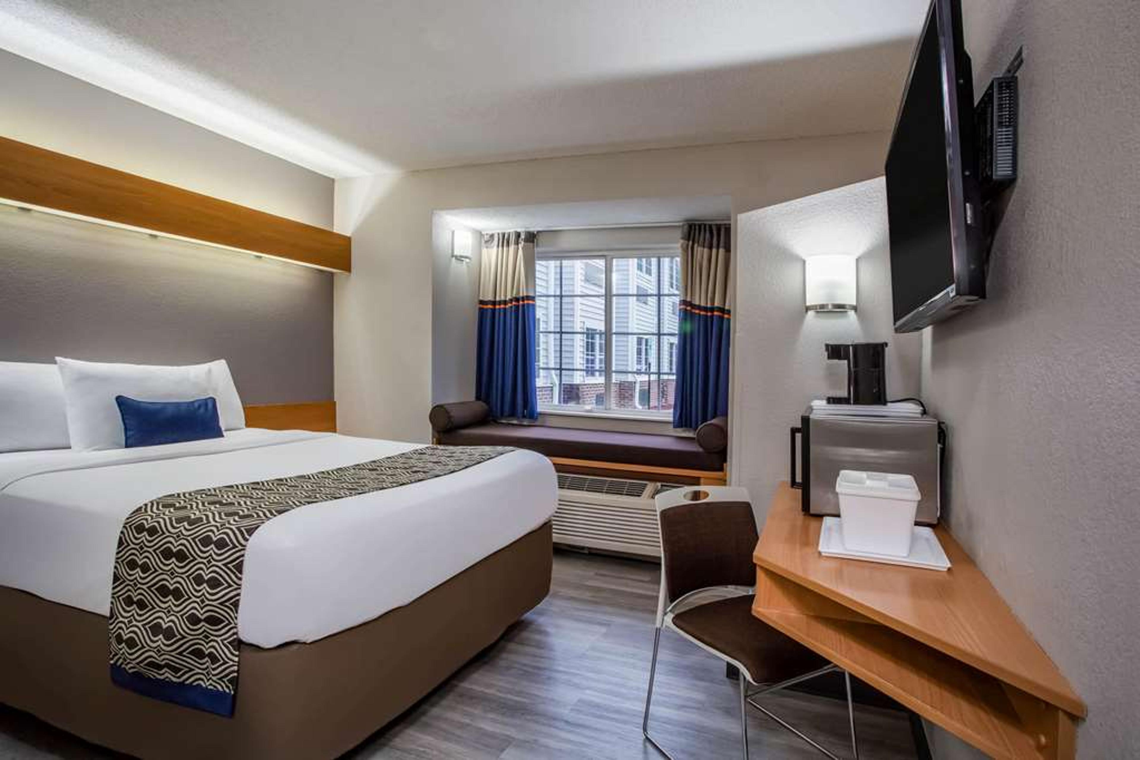 MICROTEL INNS & SUITES BY WYNDHAM S