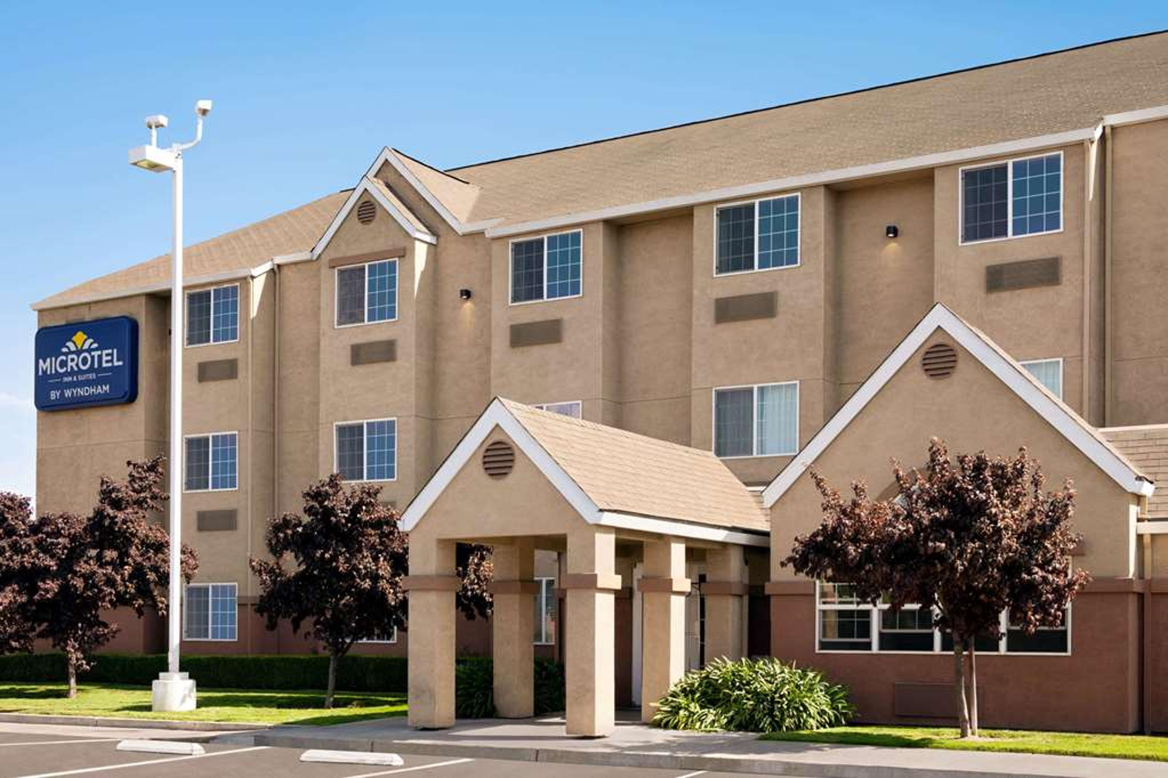 MICROTEL INN & SUITES BY WYNDHAM LO