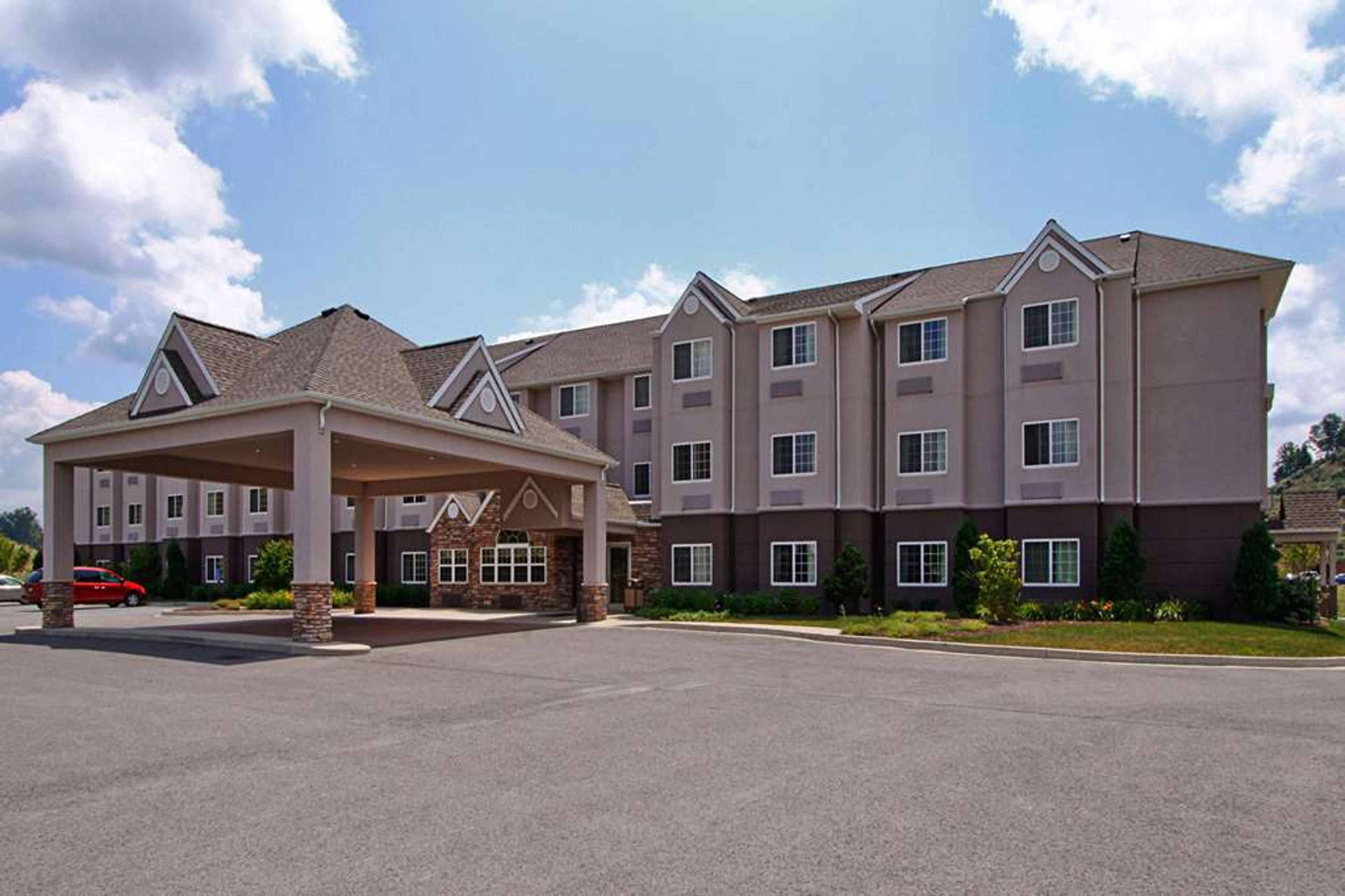 MICROTEL INN & SUITES BY WYNDH