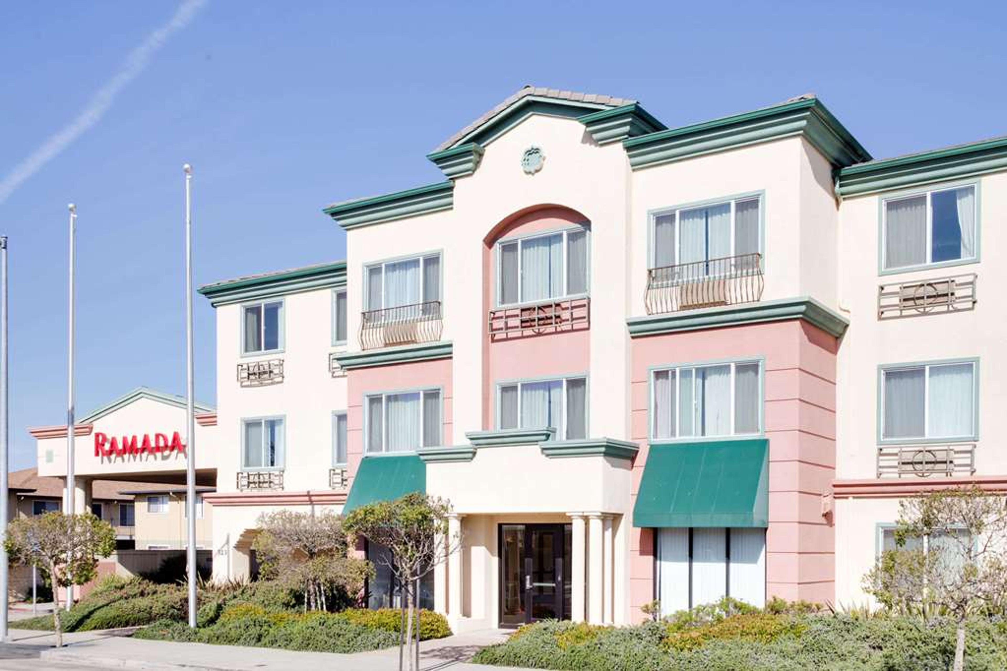 RAMADA BY WYNDHAM MARINA