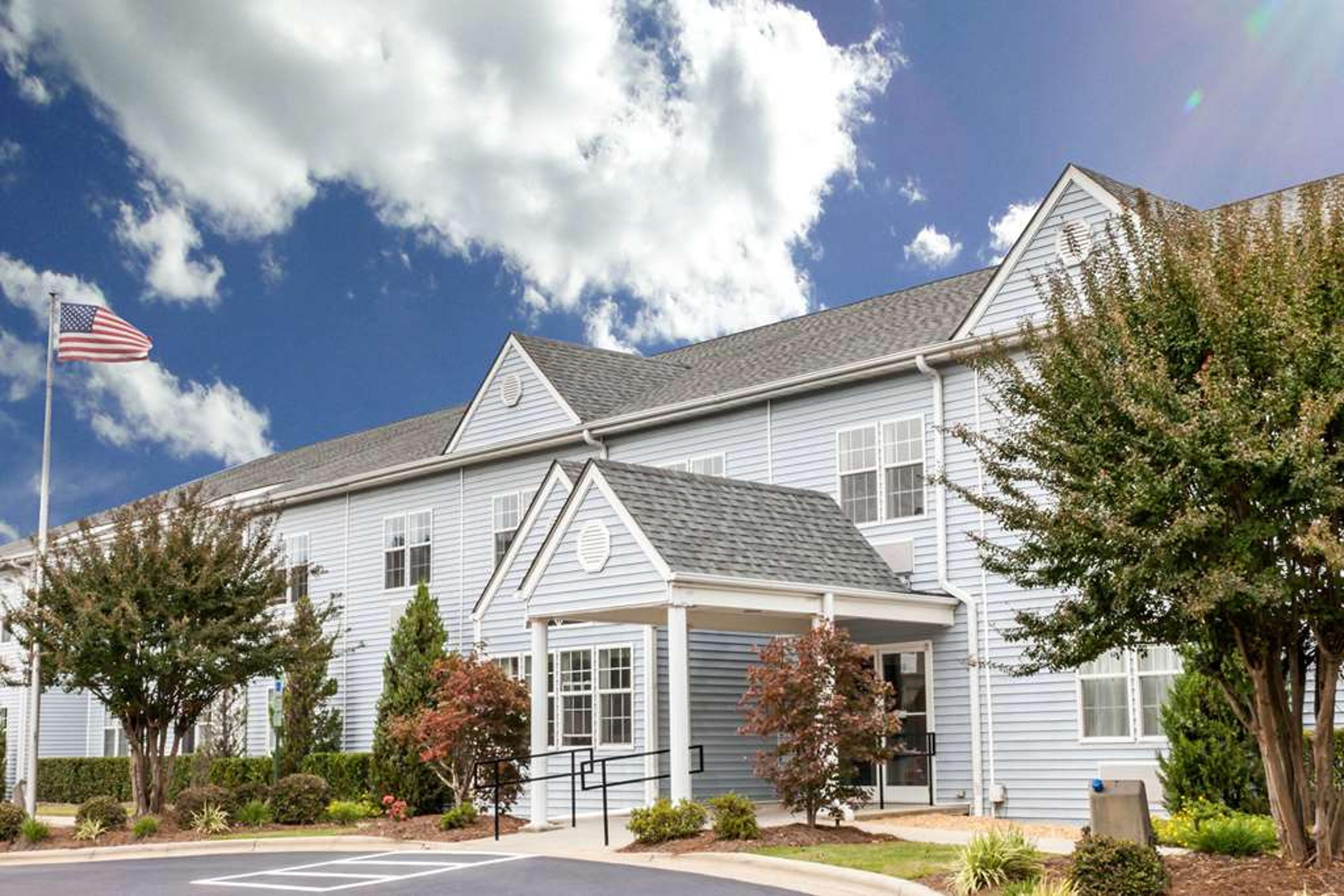 MICROTEL INN & SUITES BY WYNDHAM WI