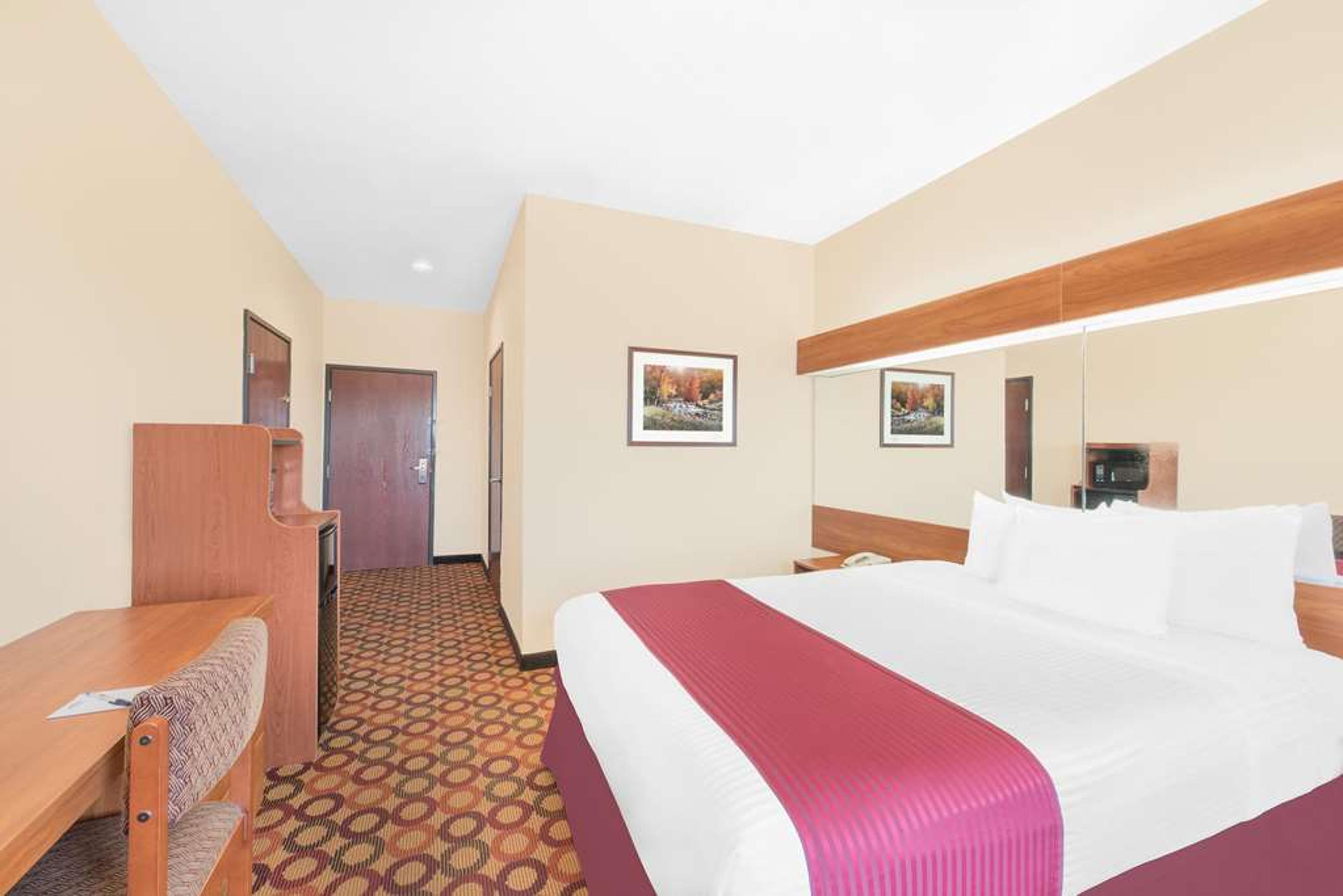 MICROTEL INN & SUITES BY WYNDHAM AR