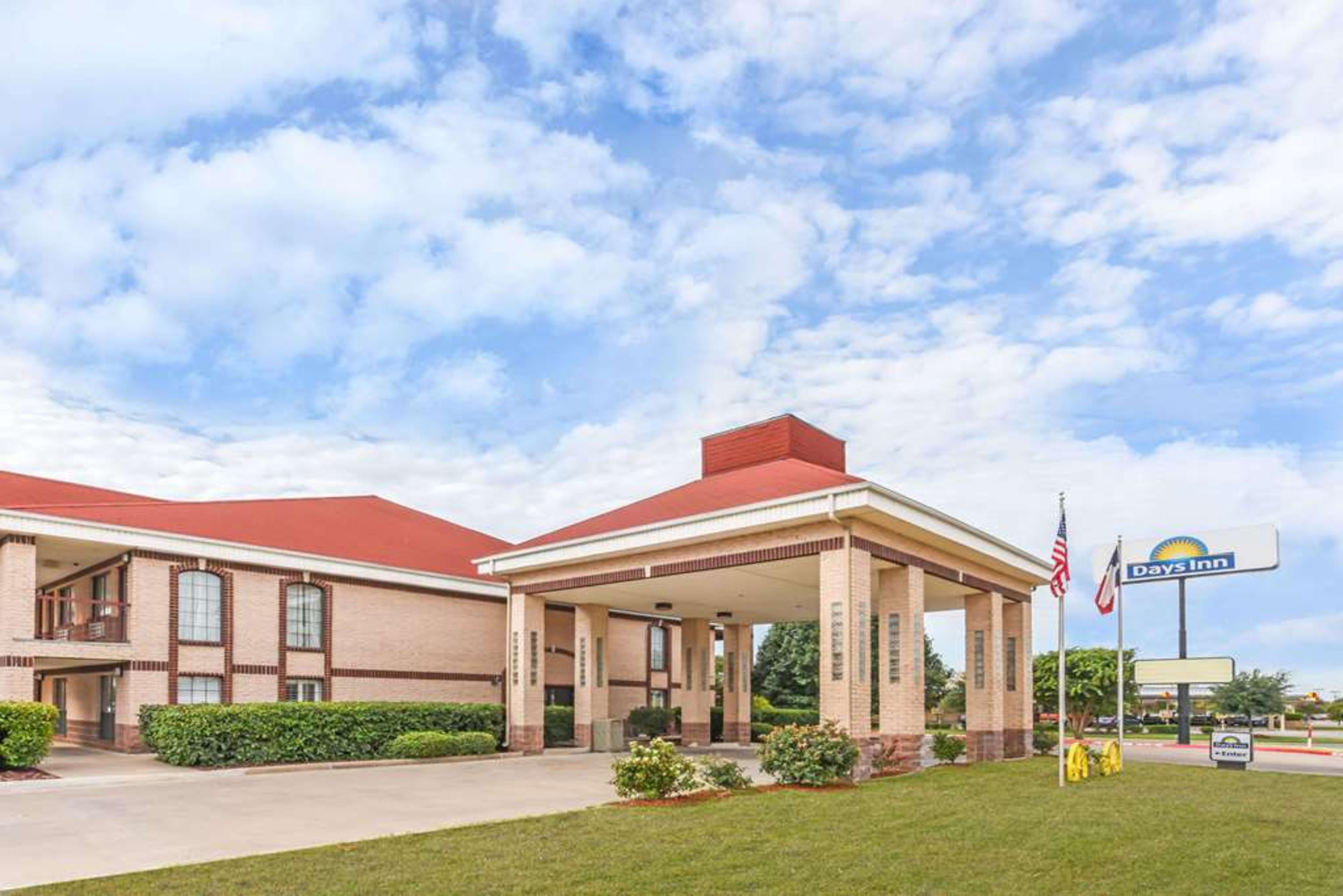 DAYS INN GRANBURY