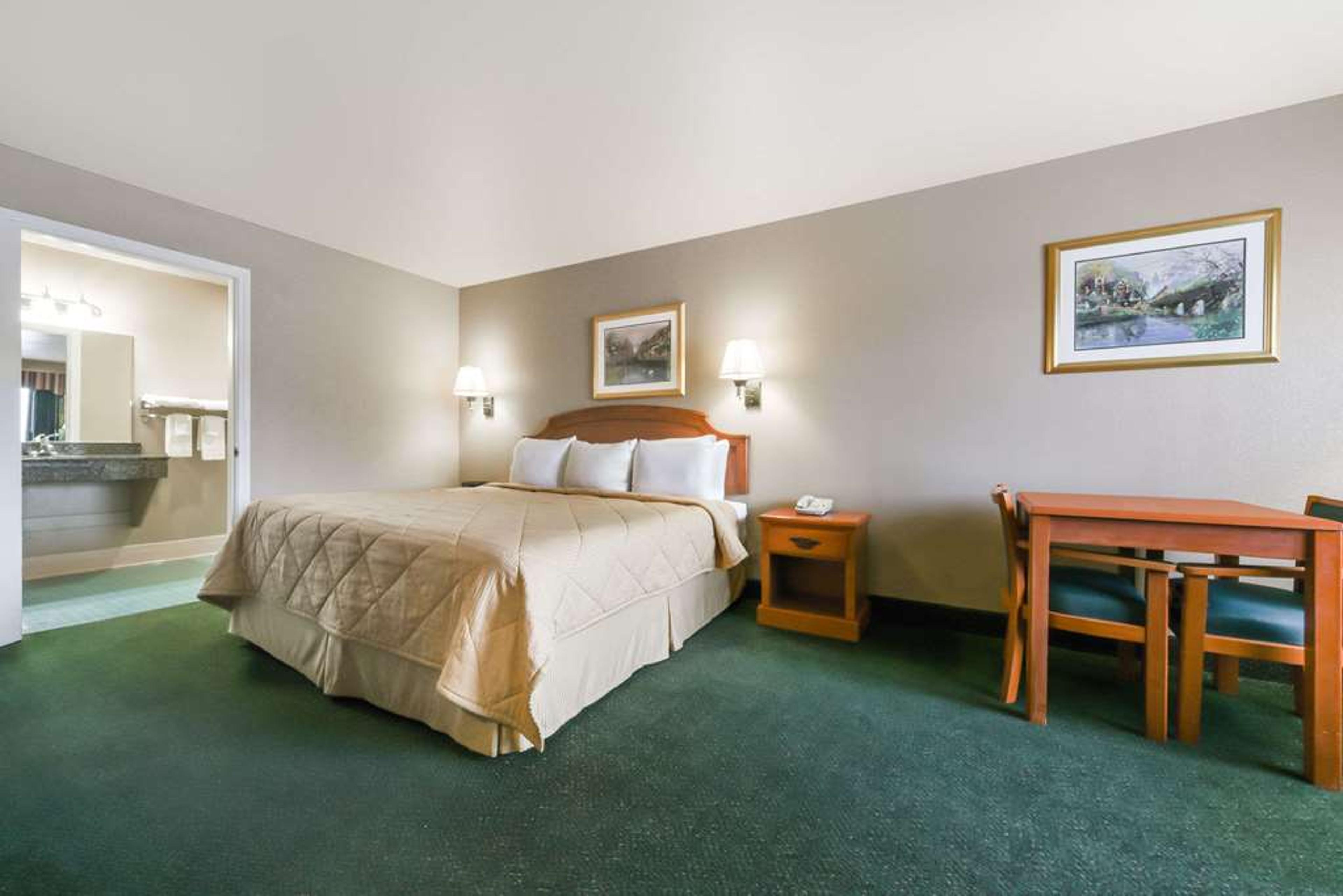 DAYS INN GRANBURY