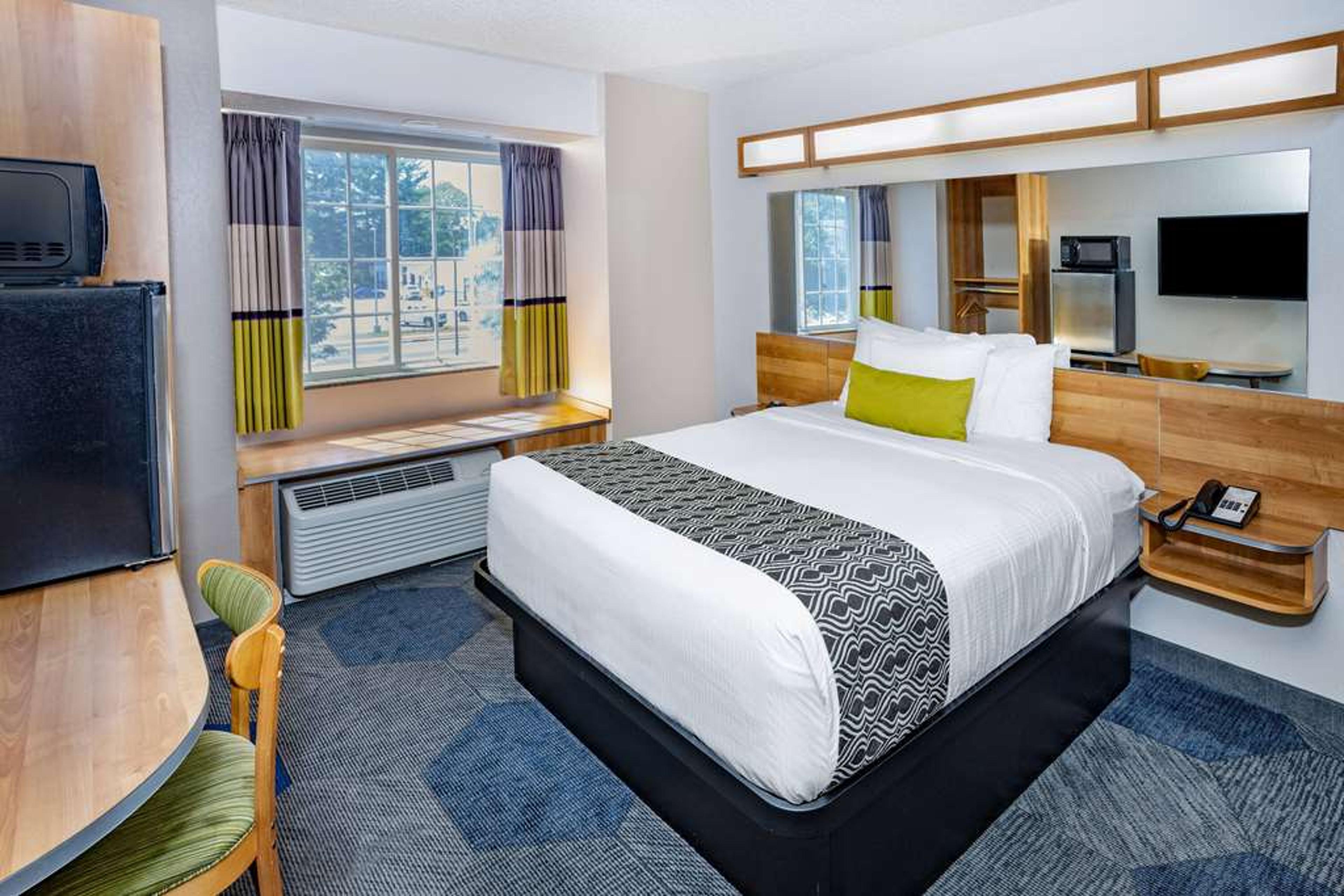 MICROTEL INN & SUITES BY WYNDH