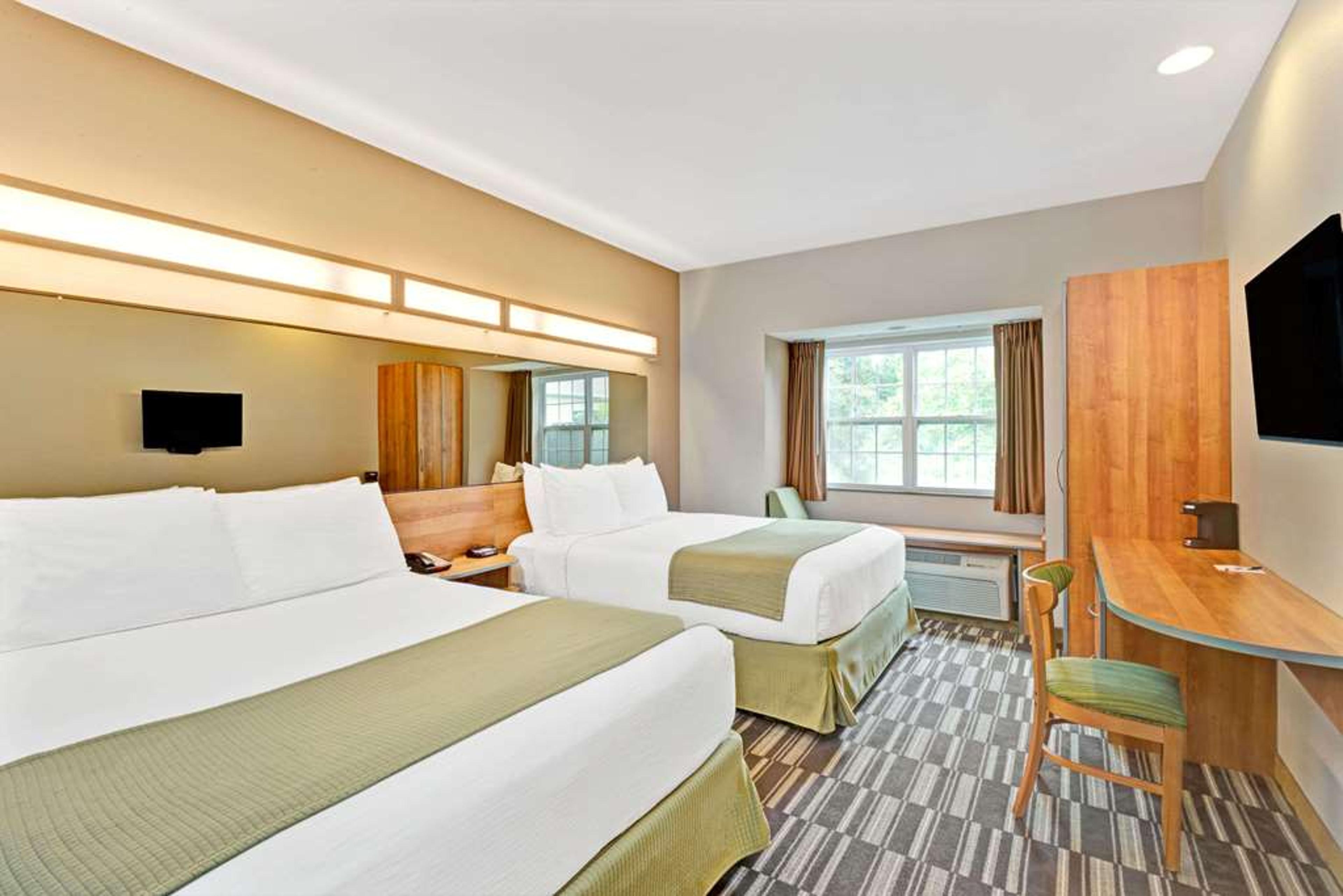MICROTEL INN & SUITES BY WYNDHAM YO
