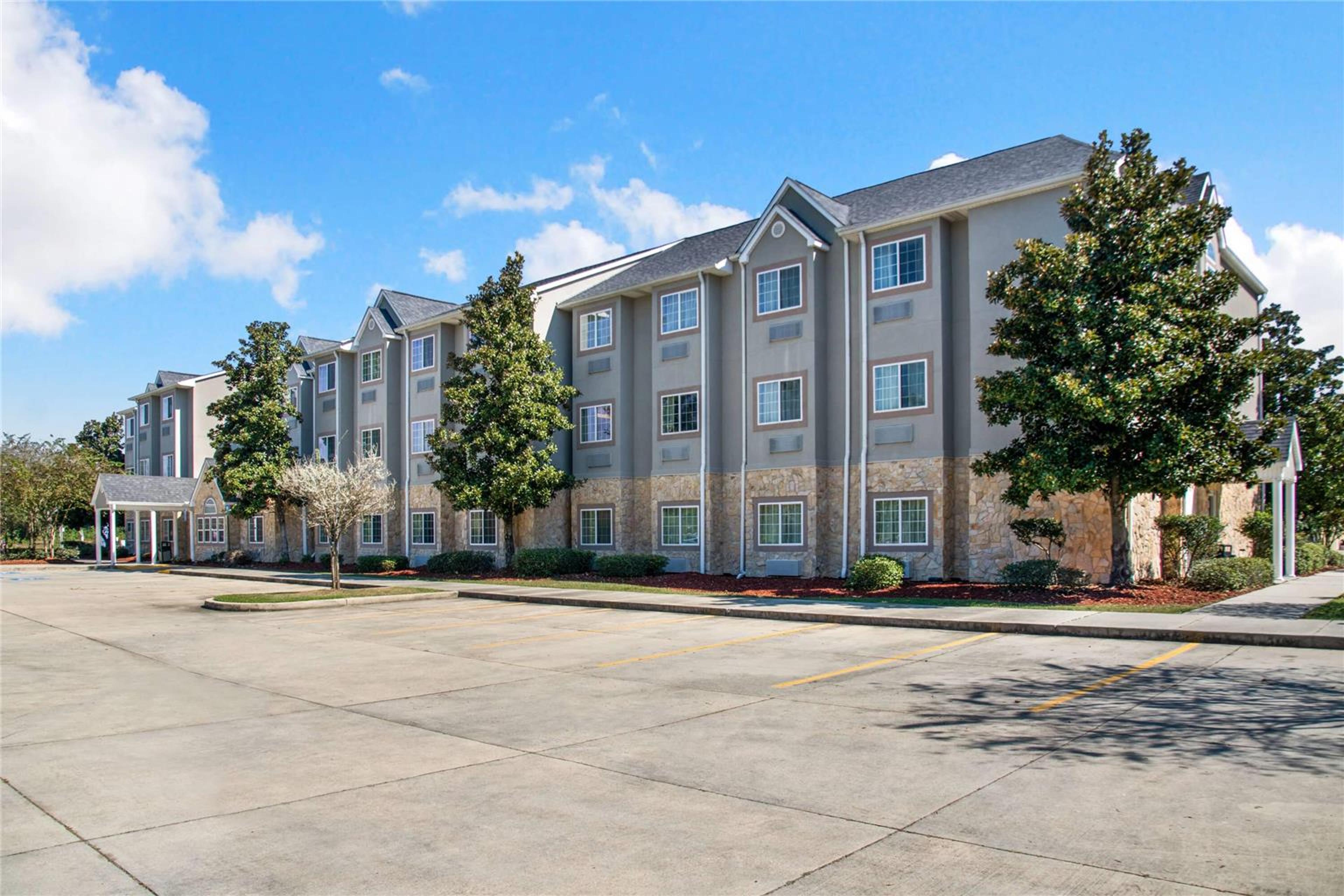 MICROTEL INN & SUITES BY WYNDHAM PE