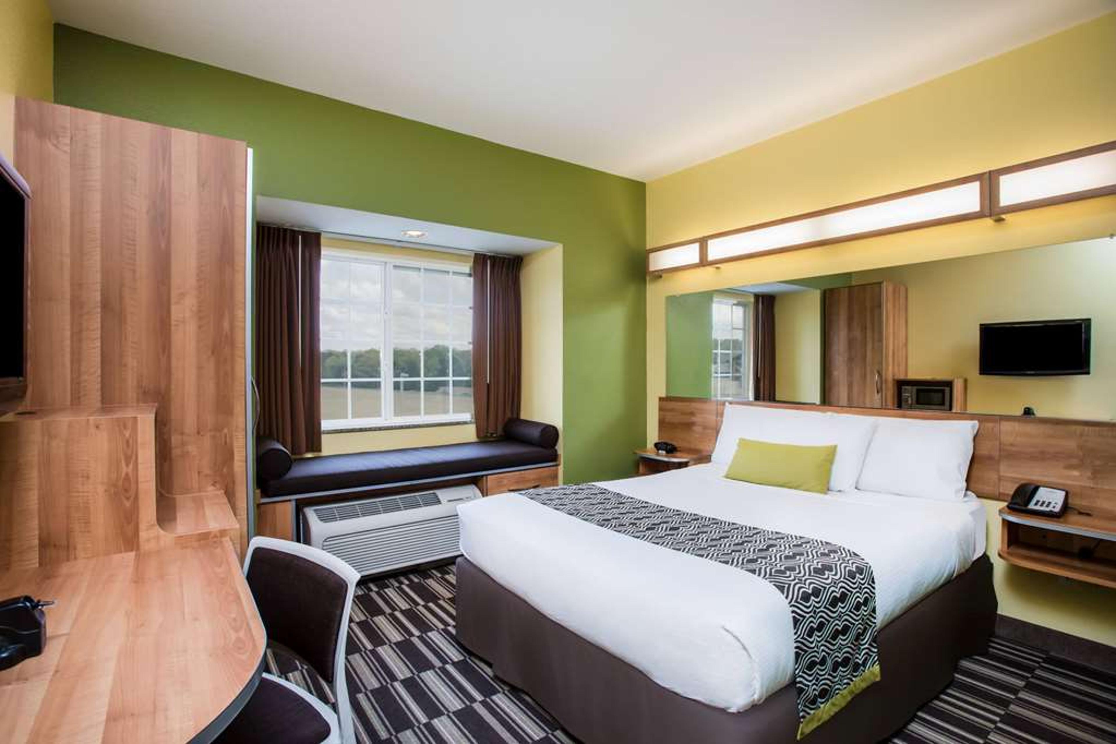 MICROTEL INN/SUITES OPELIKA