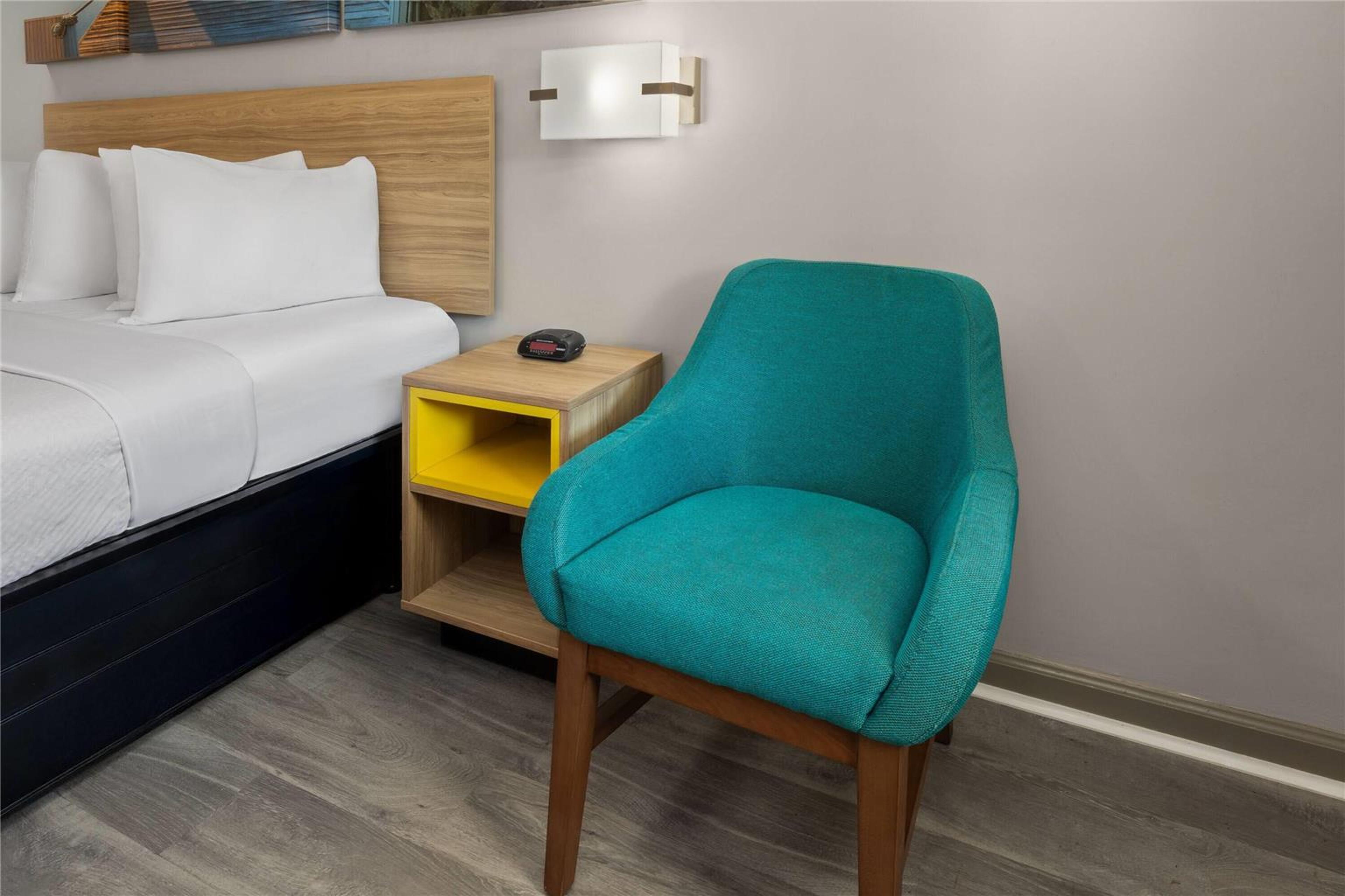 DAYS INN BY WYNDHAM, SLIDELL