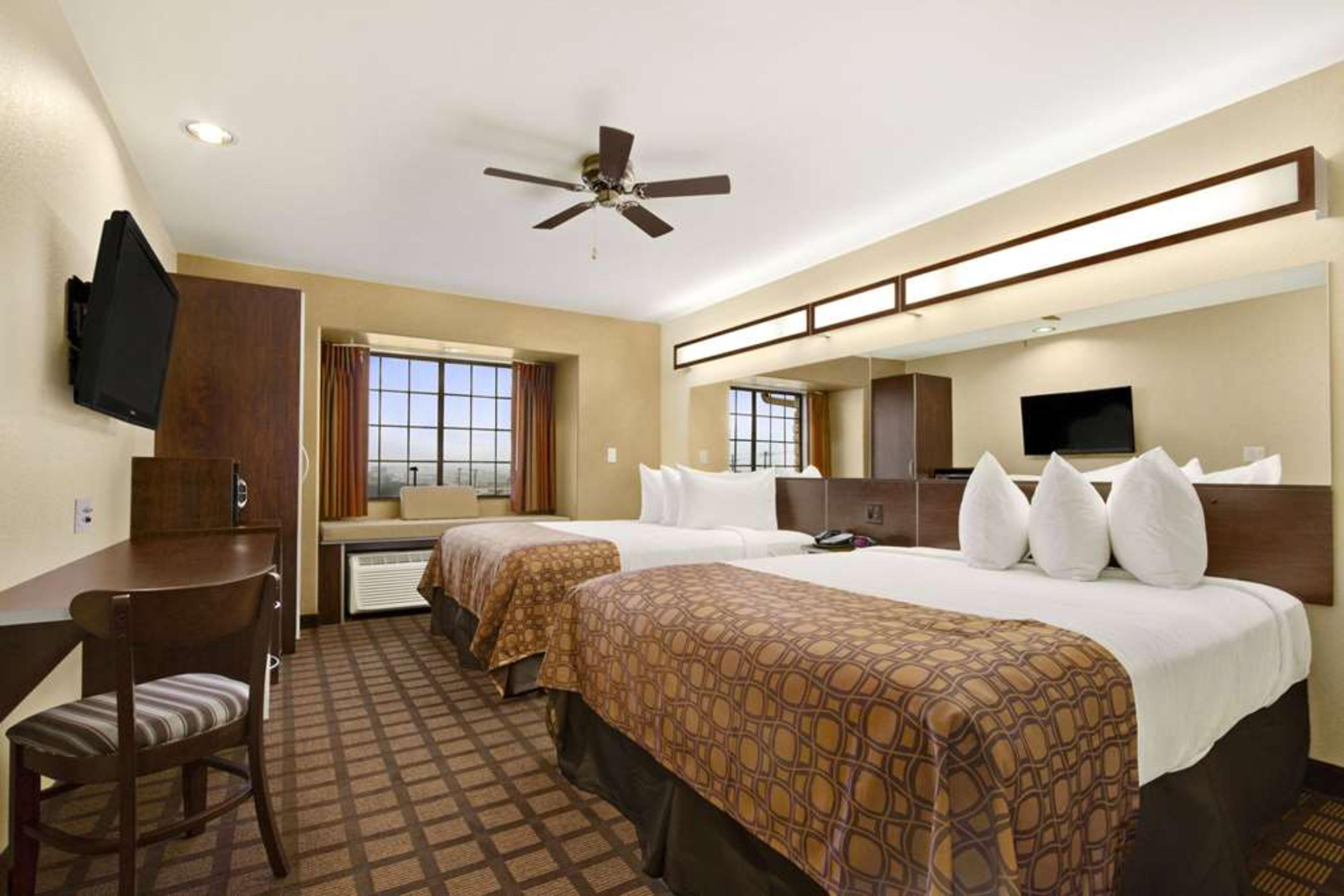 MICROTEL INN & SUITES BY WYNDH