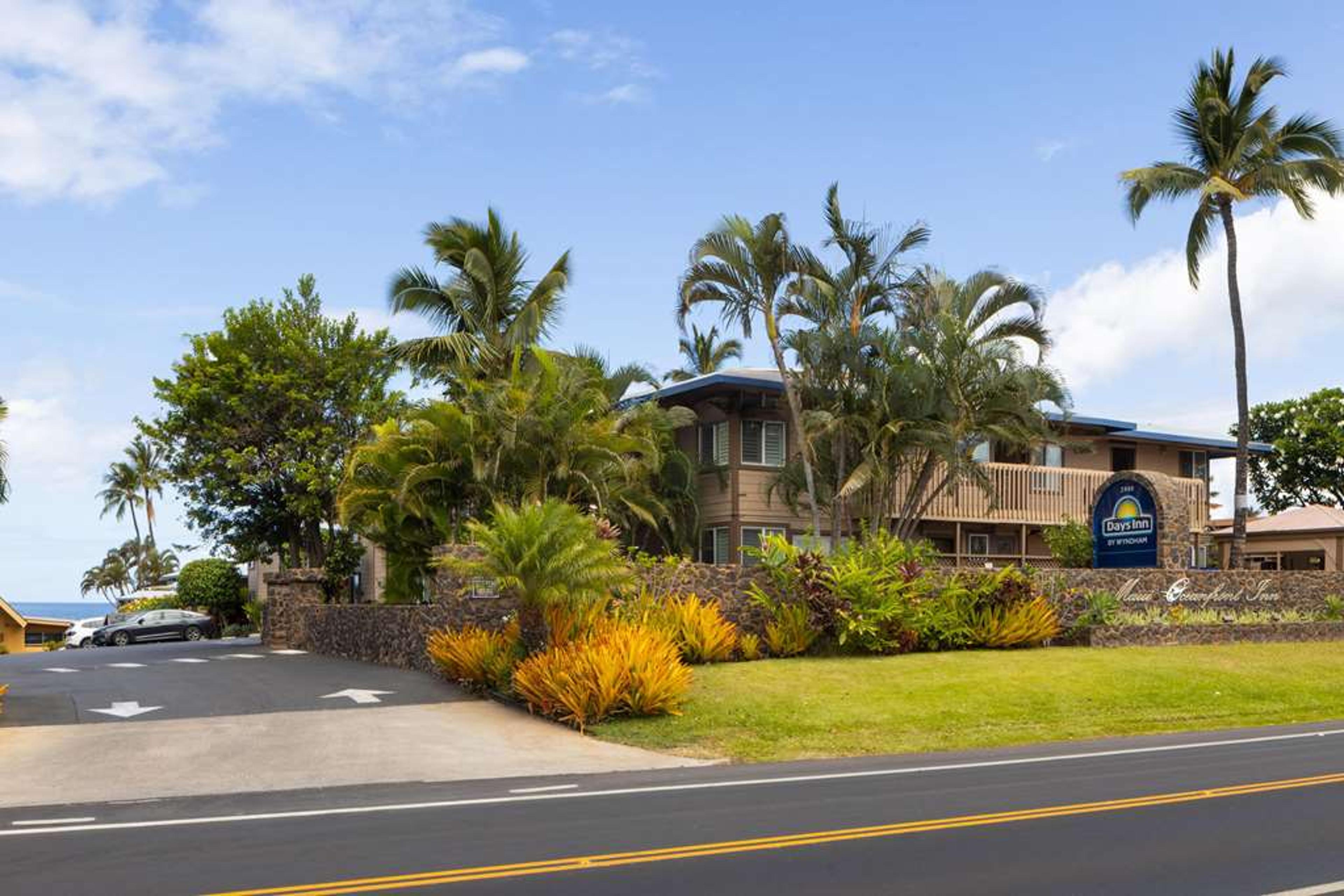 DAYS INN MAUI OCEANFRONT