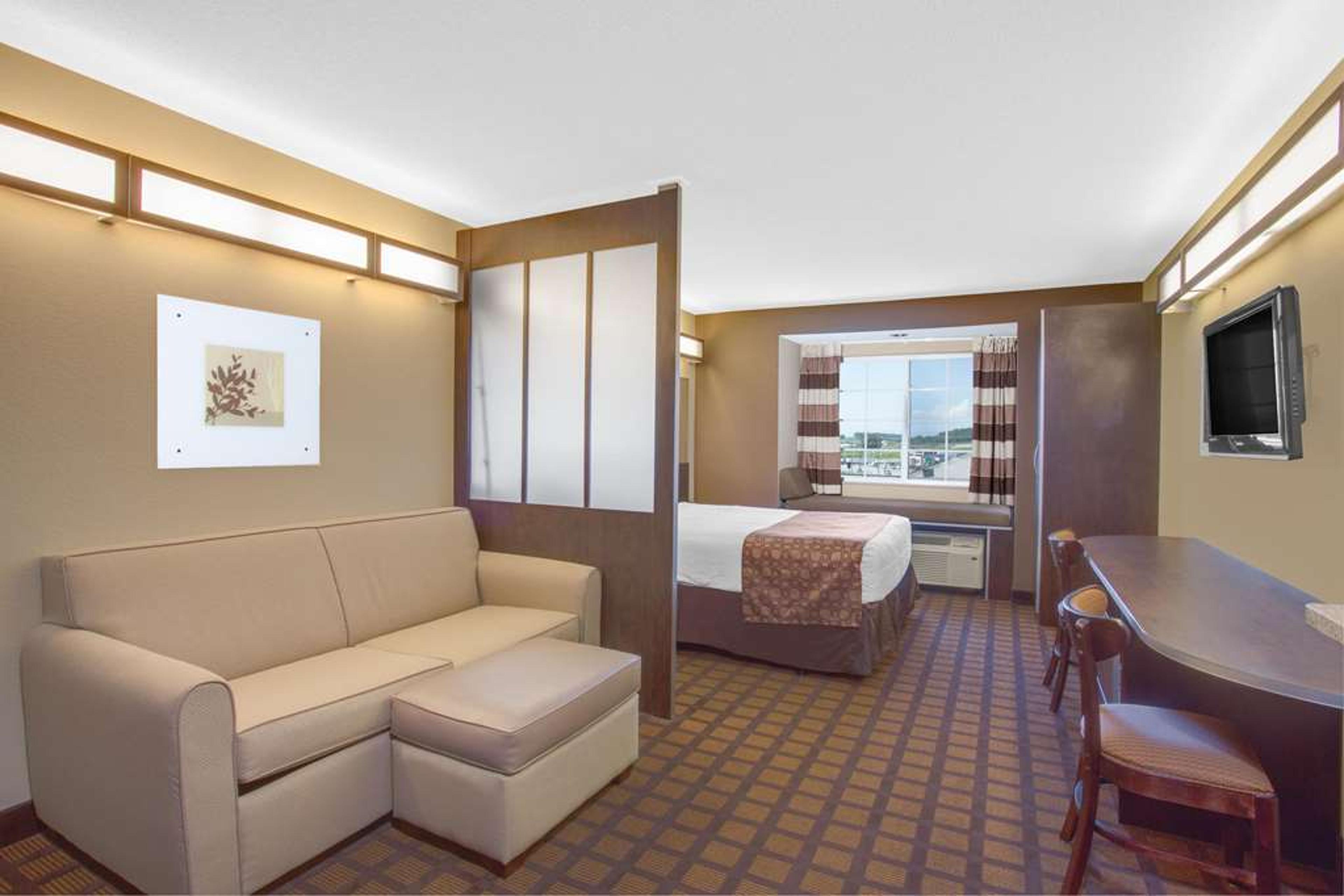 MICROTEL INN & SUITES BY WYNDHAM HA