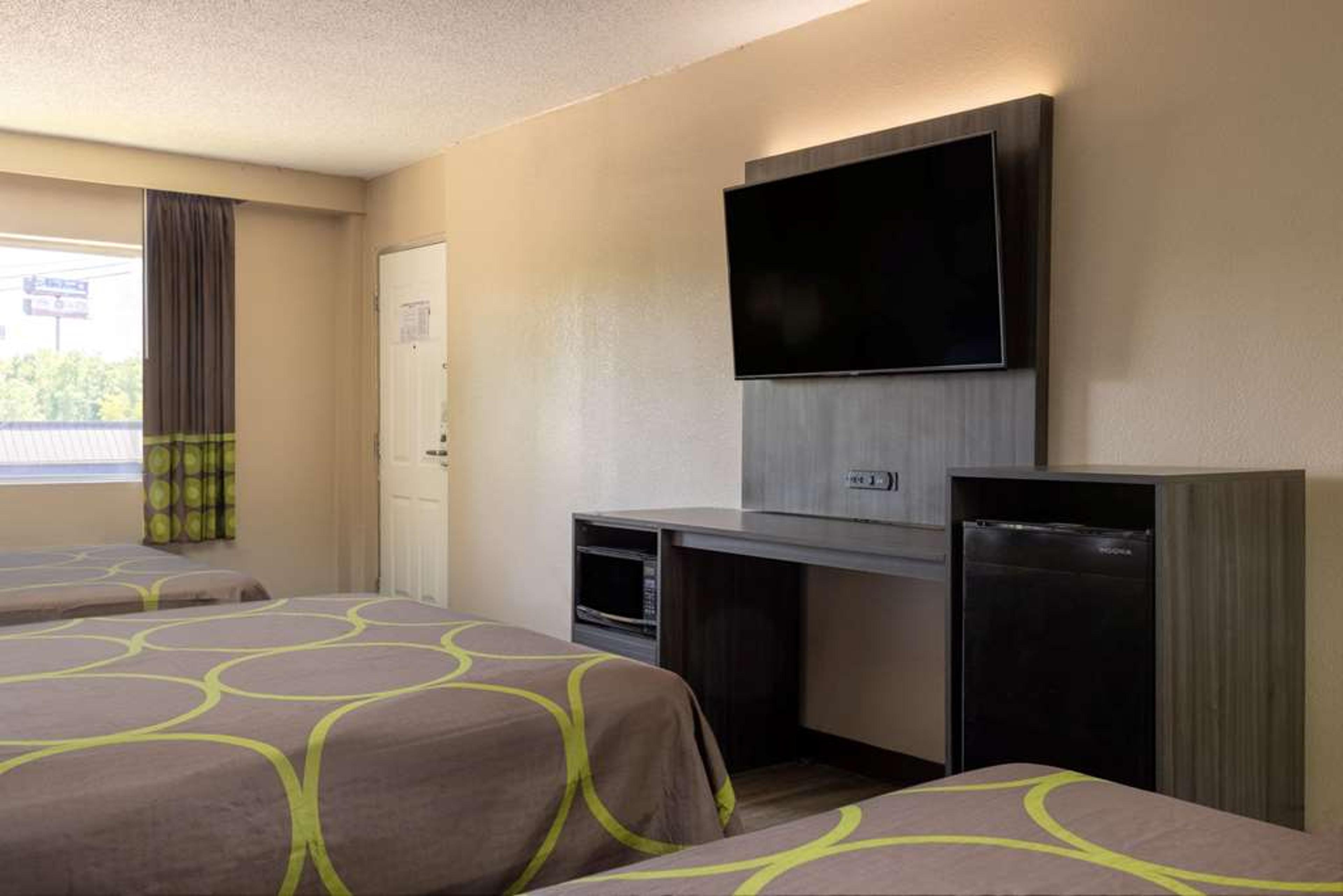 SUPER 8 BY WYNDHAM MCDONOUGH GA