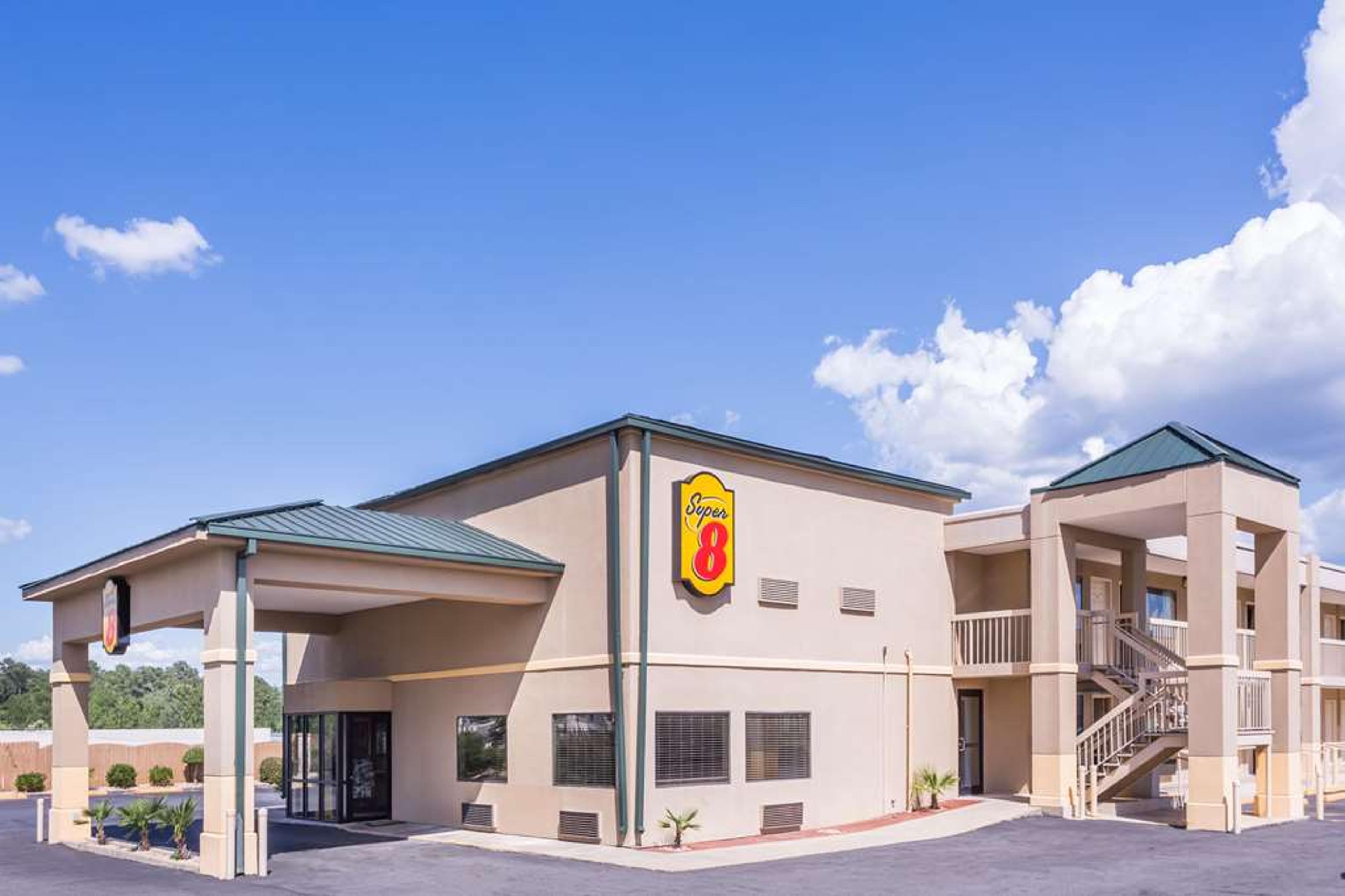 SUPER 8 BY WYNDHAM MACON WEST