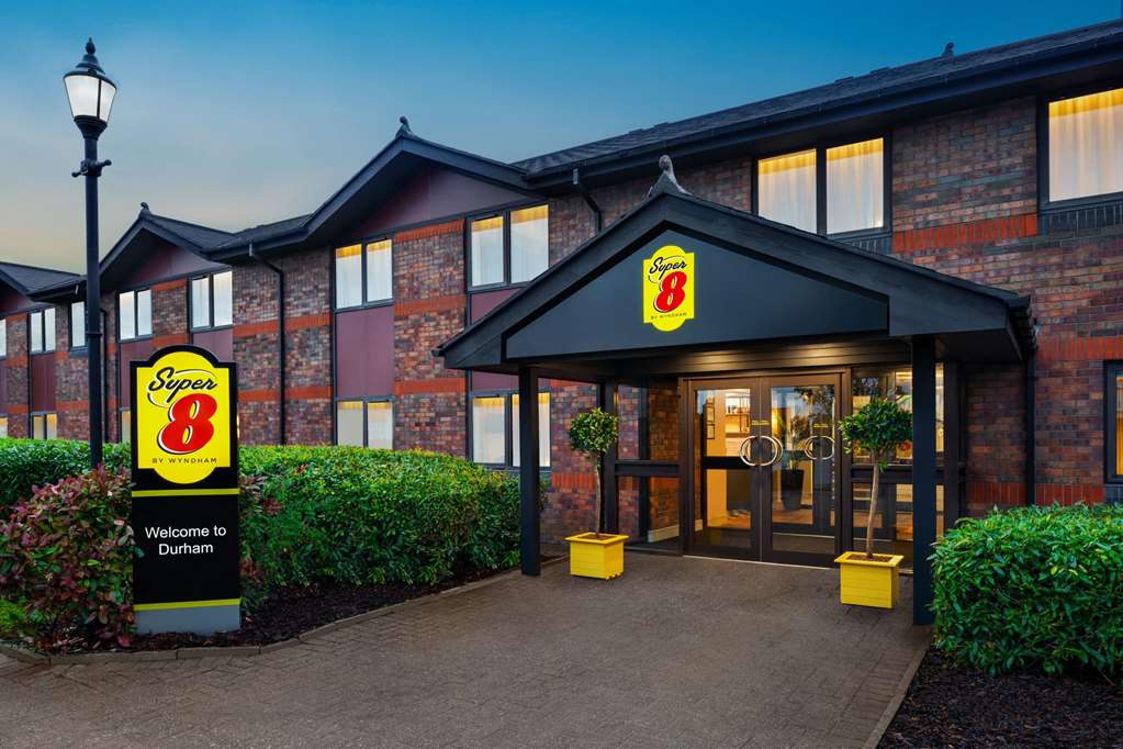 SUPER 8 BY WYNDHAM DURHAM