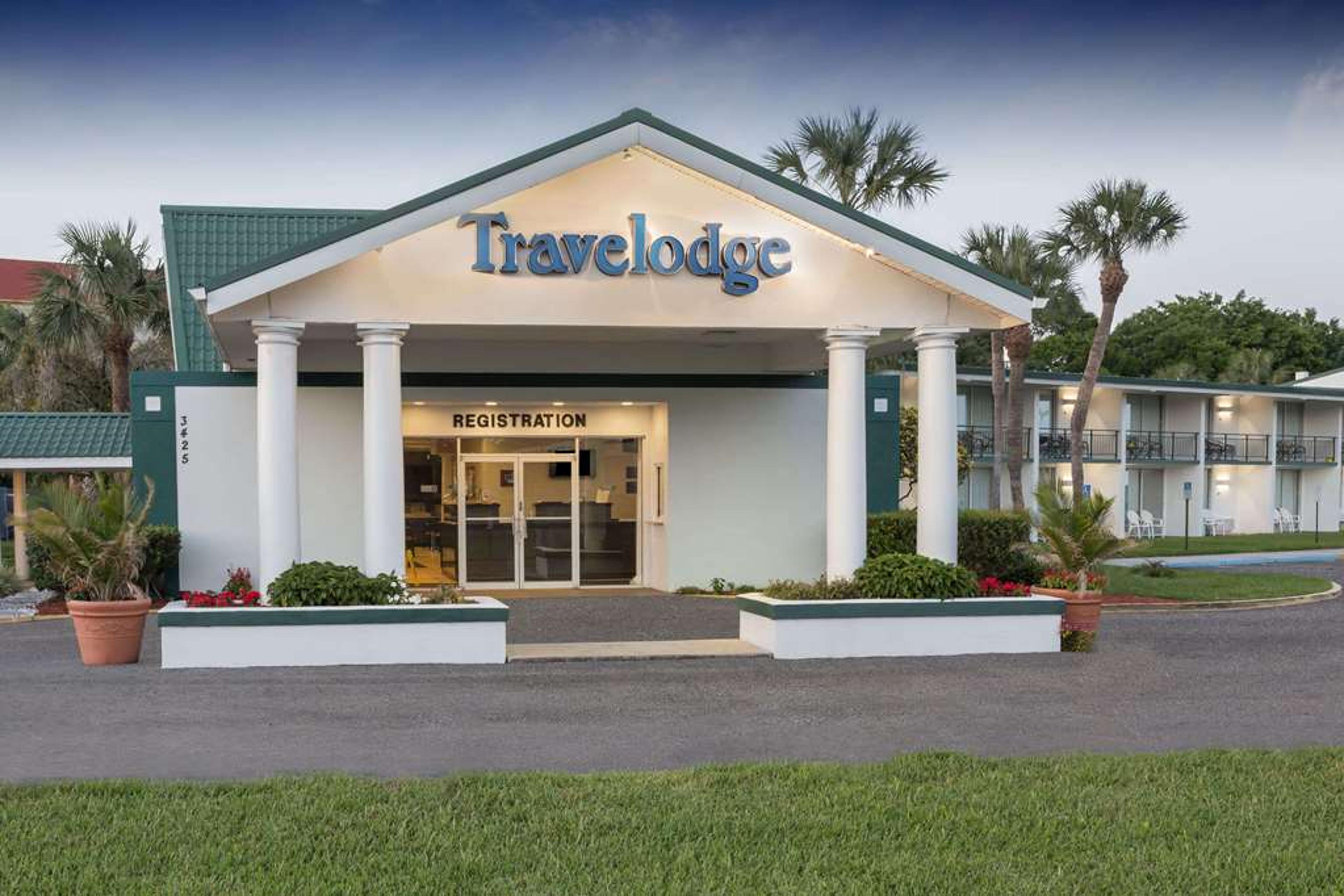 TRAVELODGE BY WYNDHAM LAKELAND