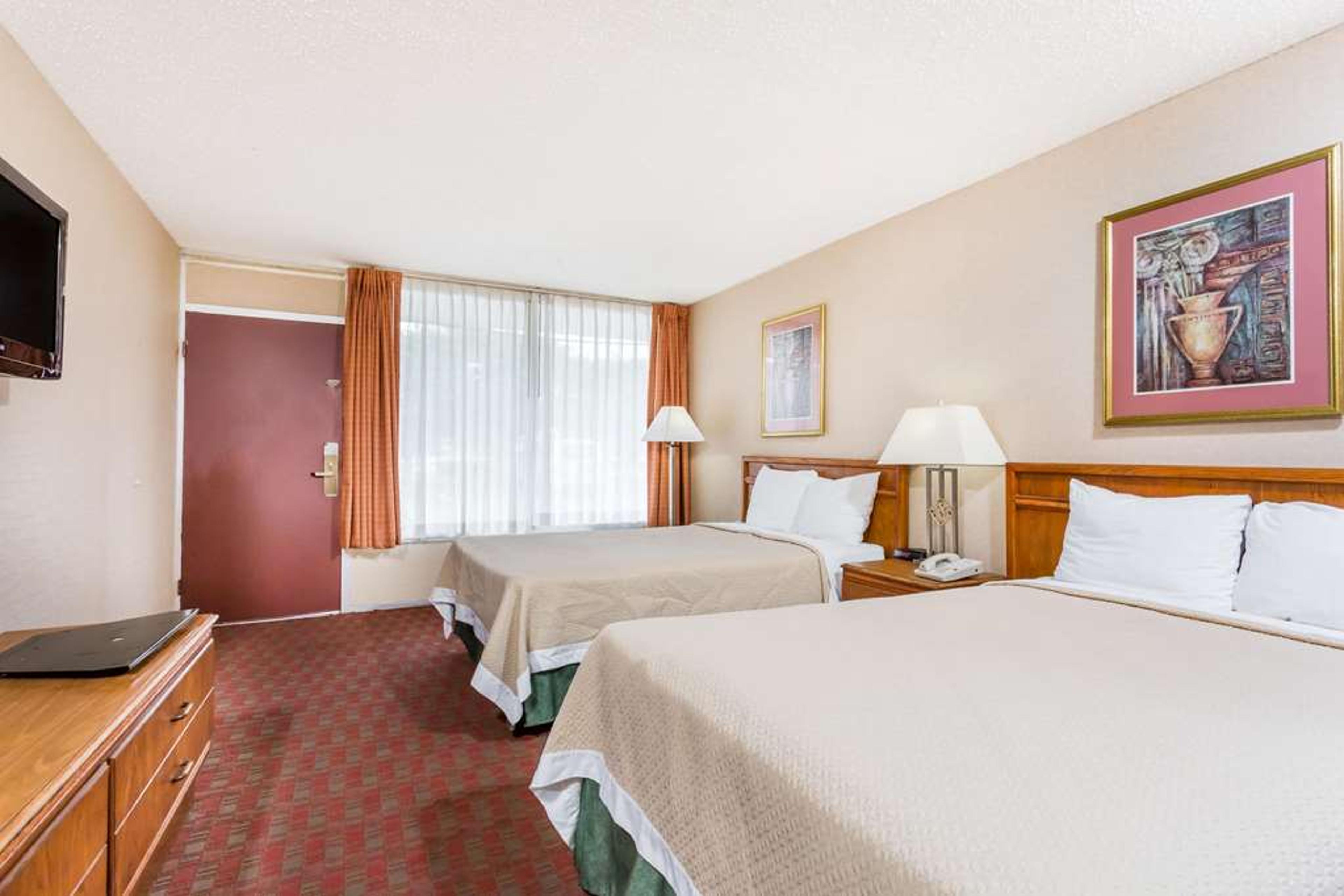 DAYS INN BY WYNDHAM GOLDSBORO