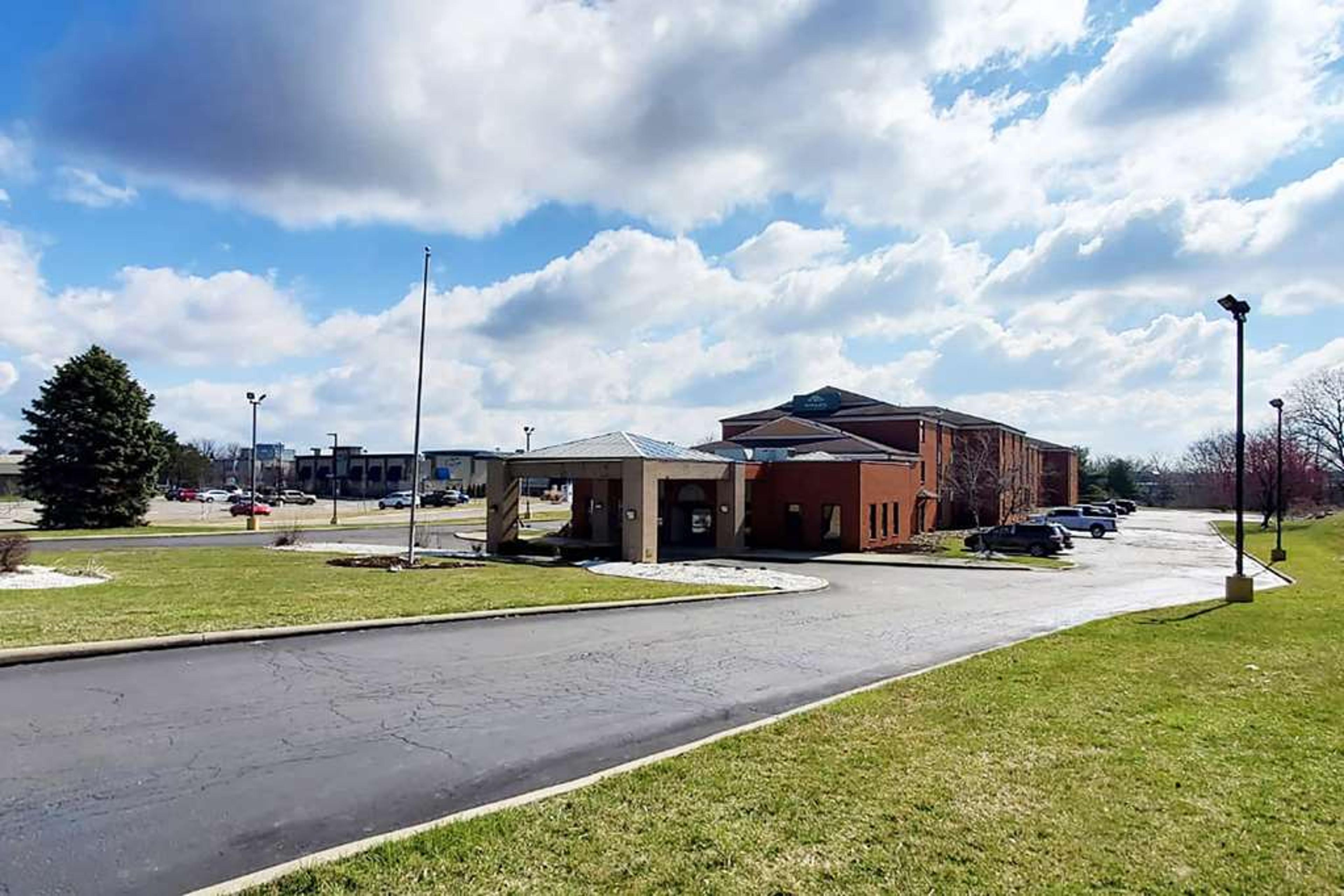 WINGATE BY WYNDHAM CANTON/HALL OF F