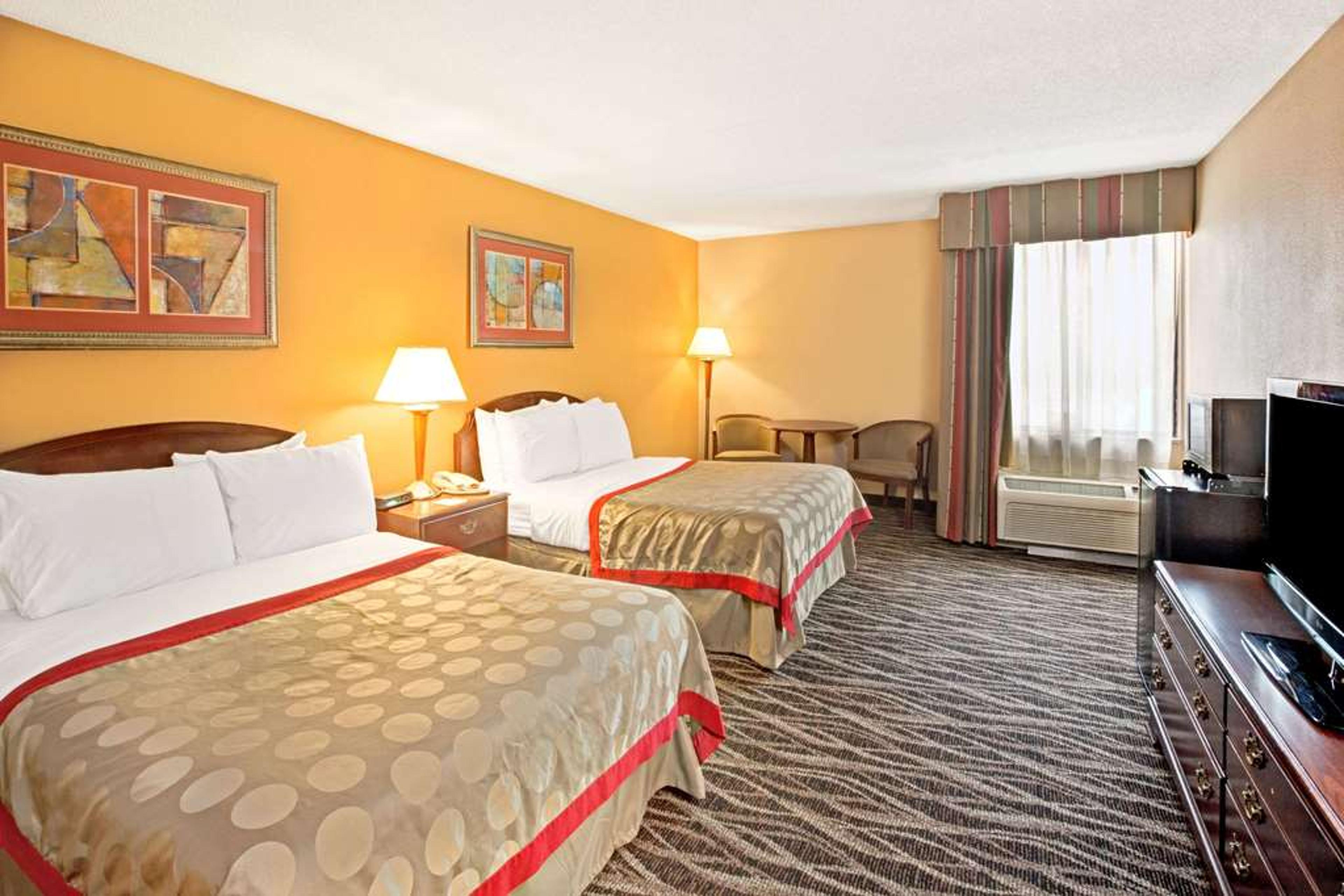 RAMADA BY WYNDHAM STATESVILLE