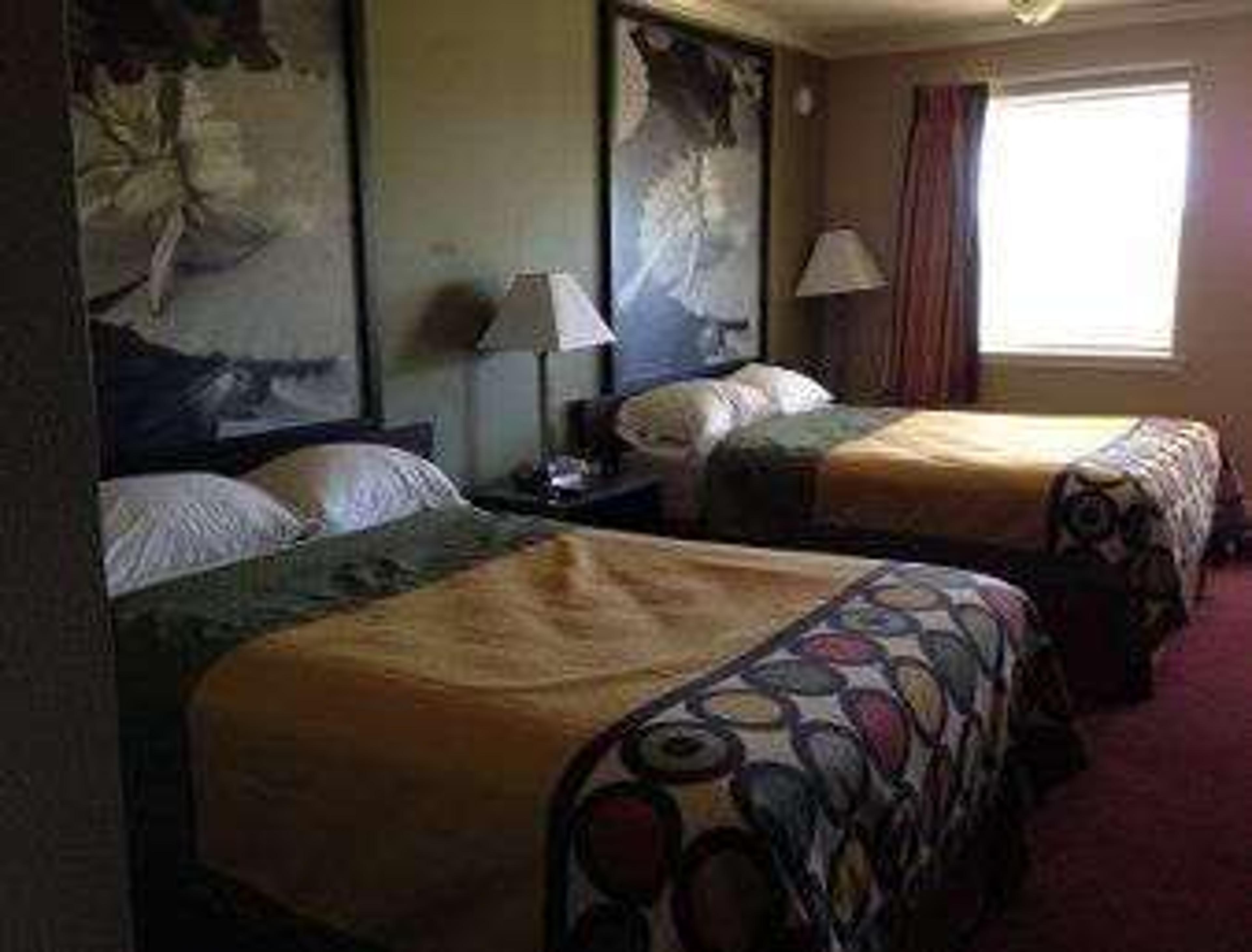 SUPER 8 PICAYUNE