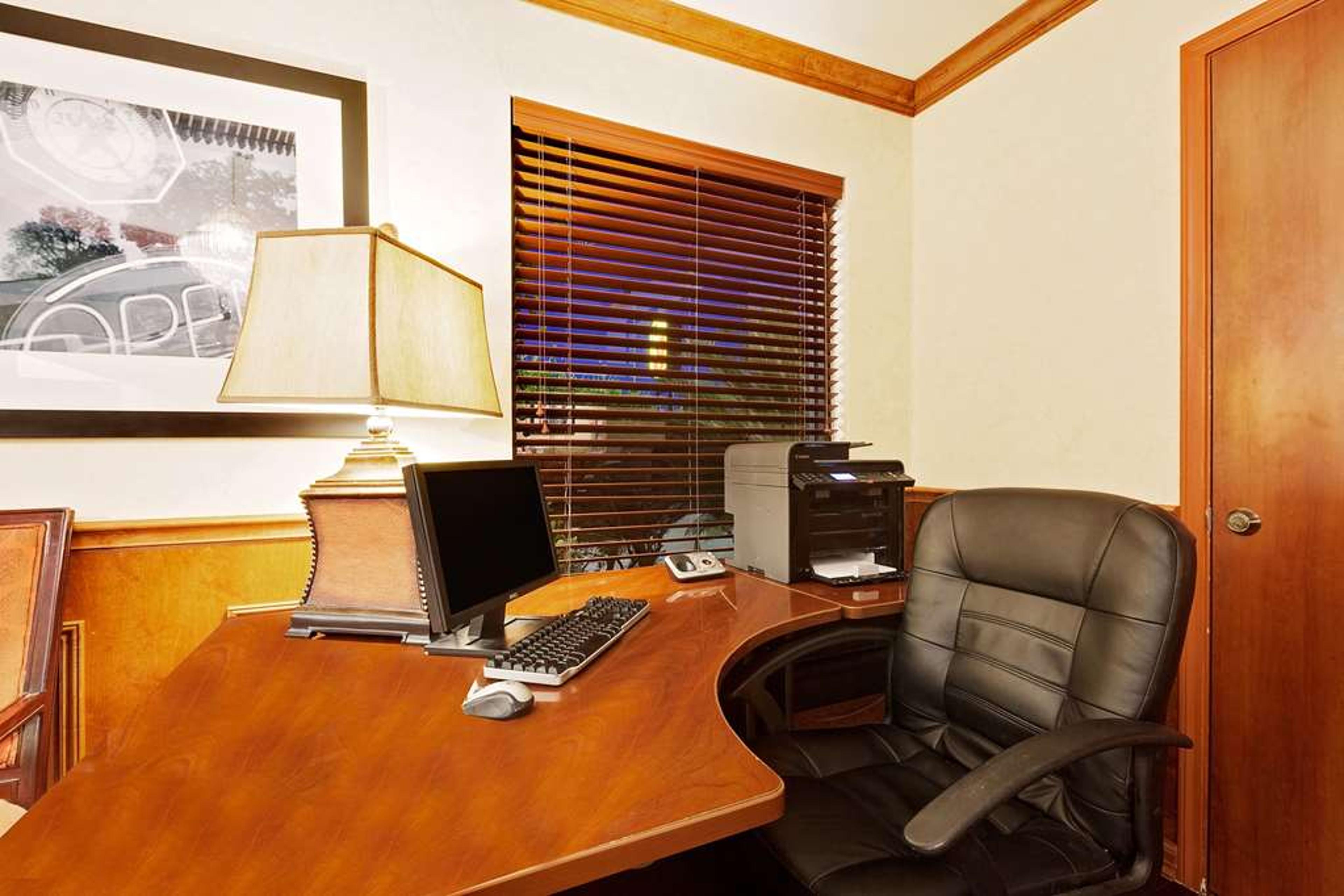 Hotel Photo 3