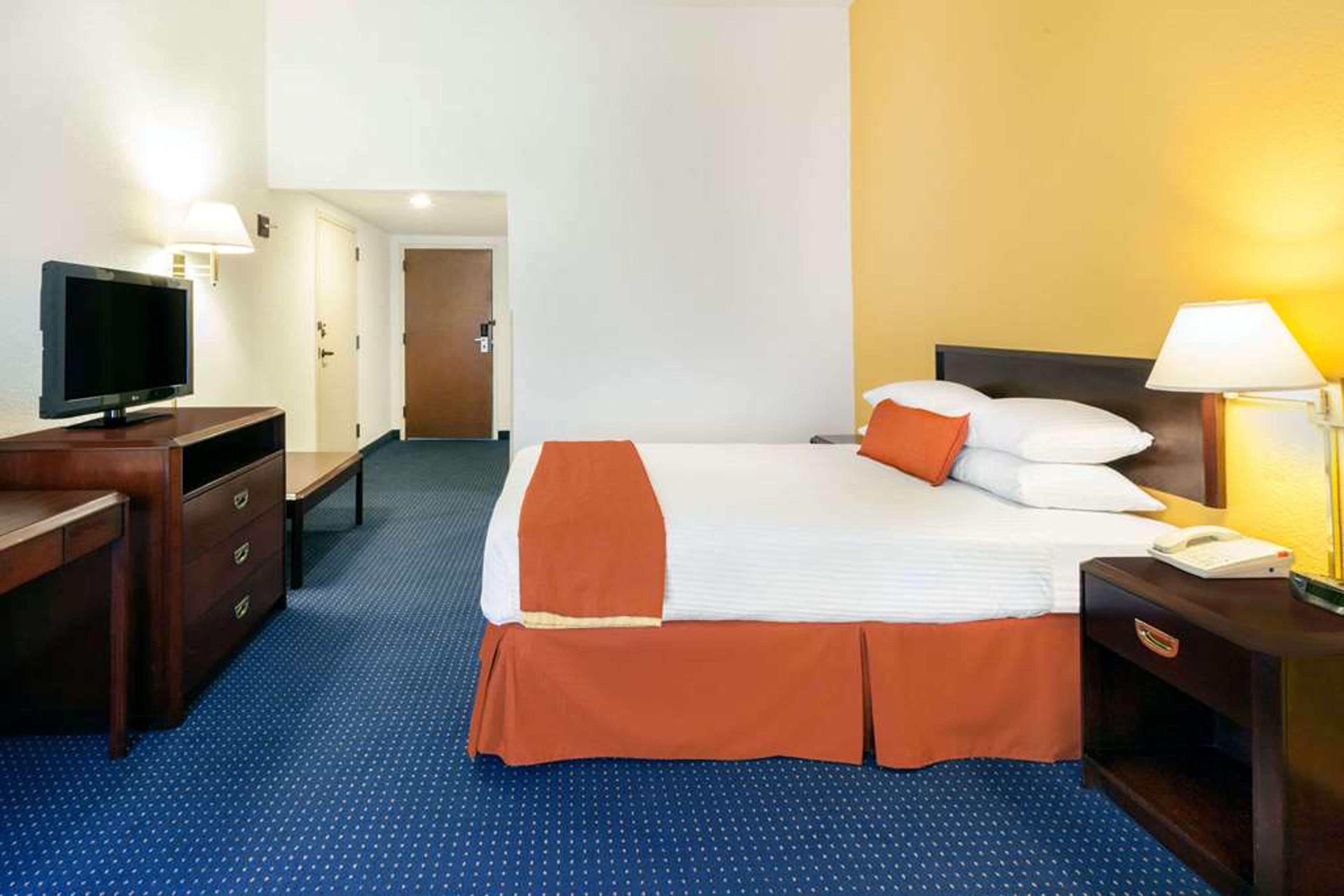 WYNDHAM GARDEN MONTERREY NORTE