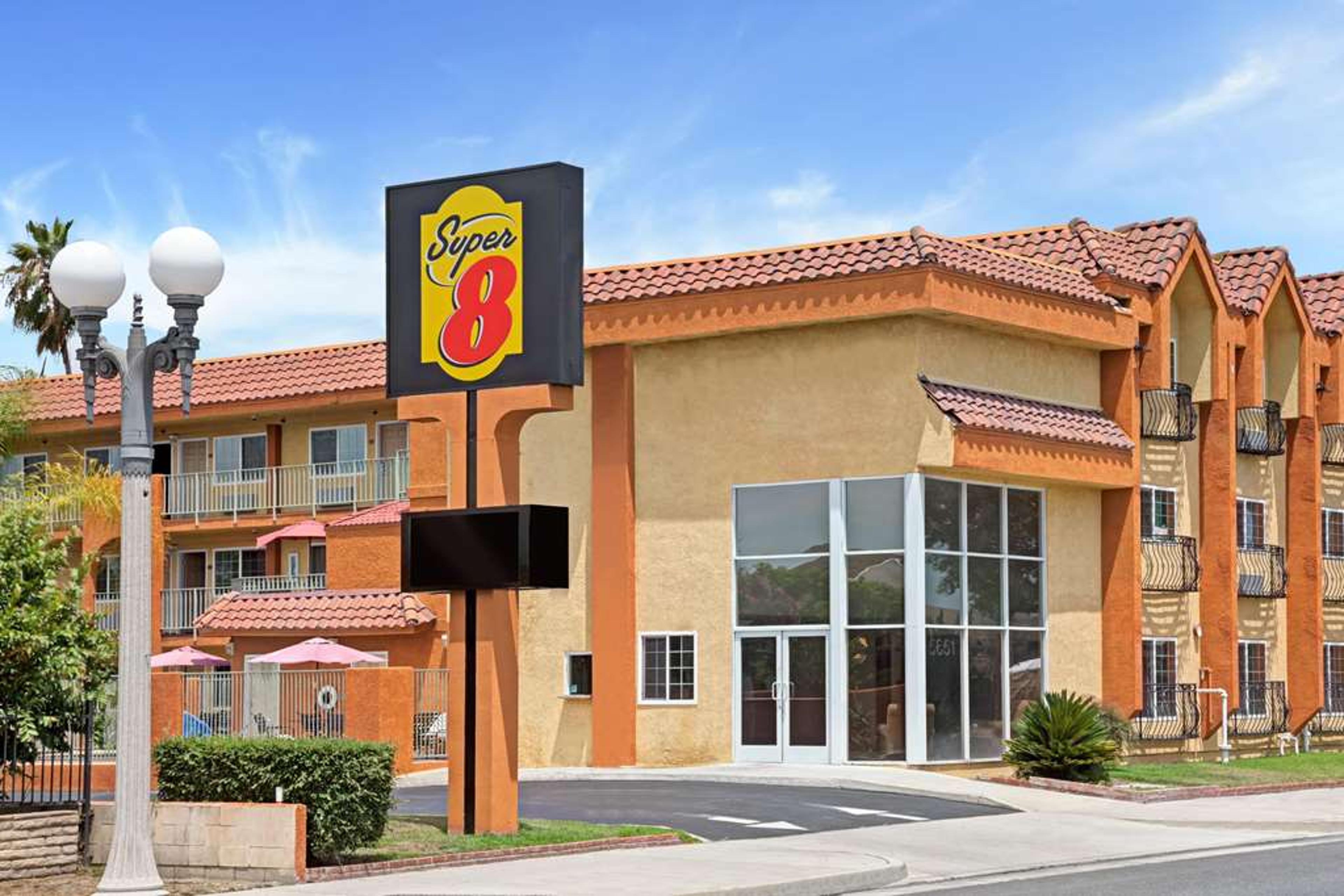 SUPER 8 CYPRESS BUENA PARK ARE