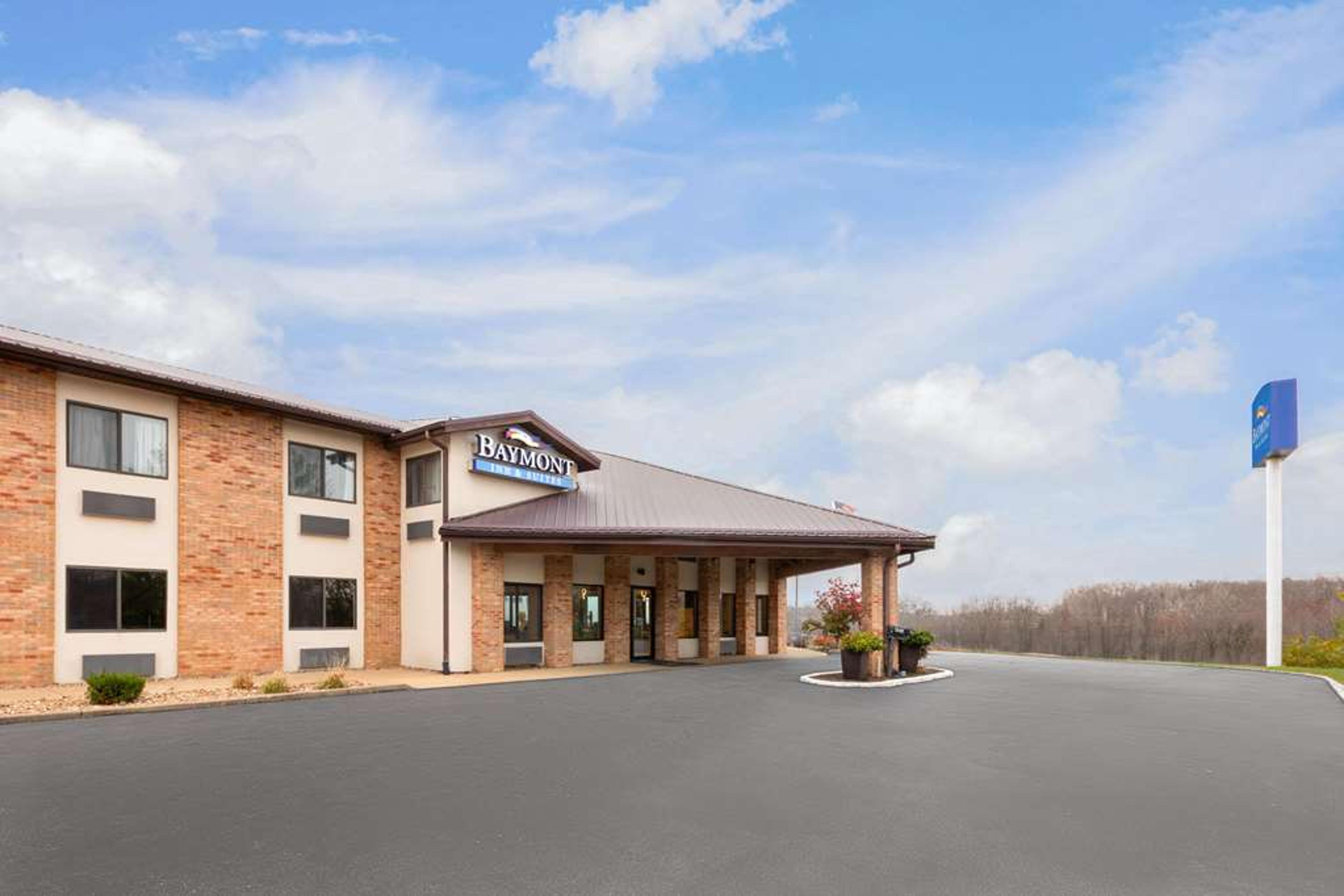 BAYMONT BY WYNDHAM WARRENTON
