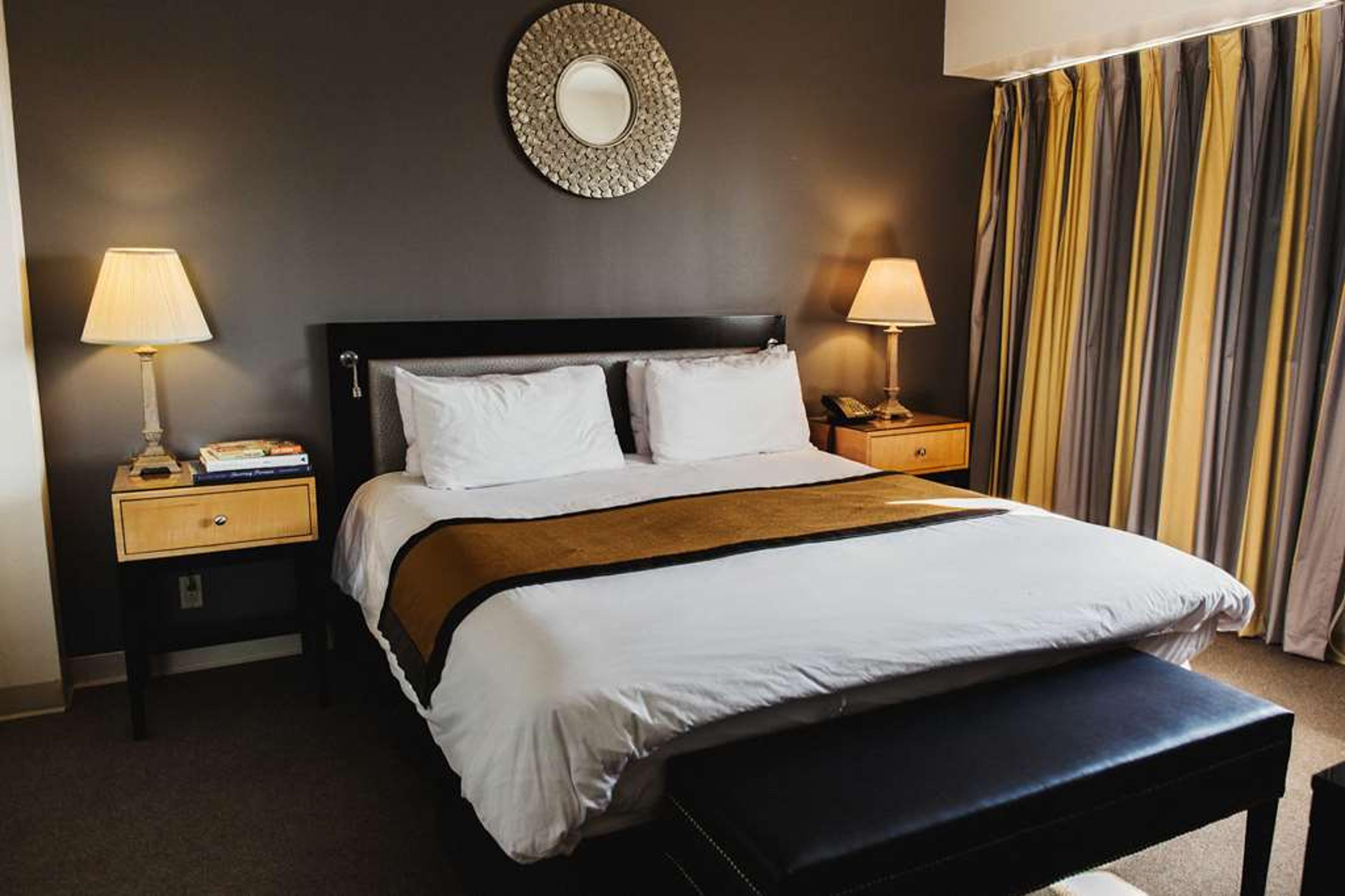 Stamford Suites Hotel