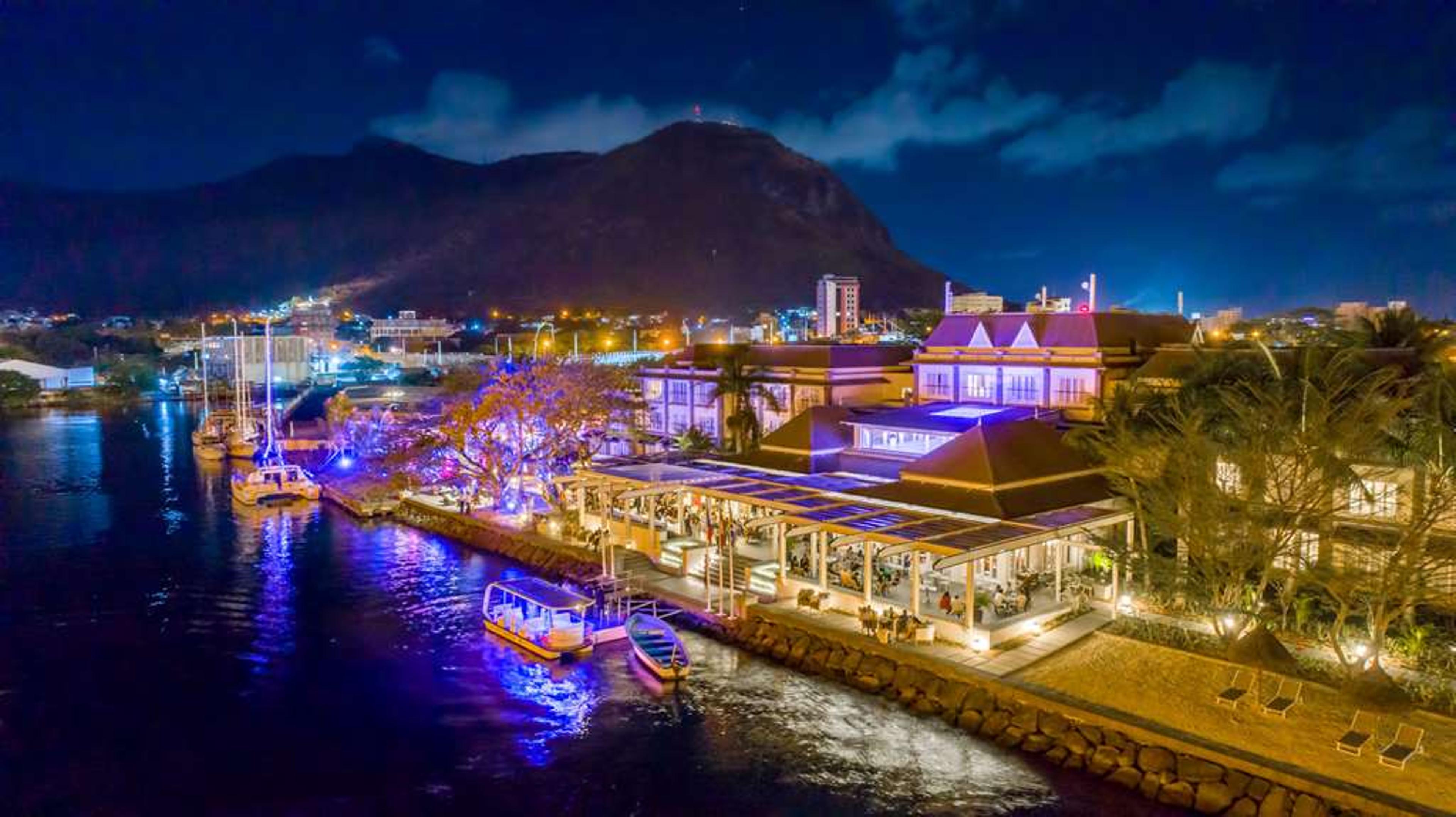 Le Suffren Hotel And Marina