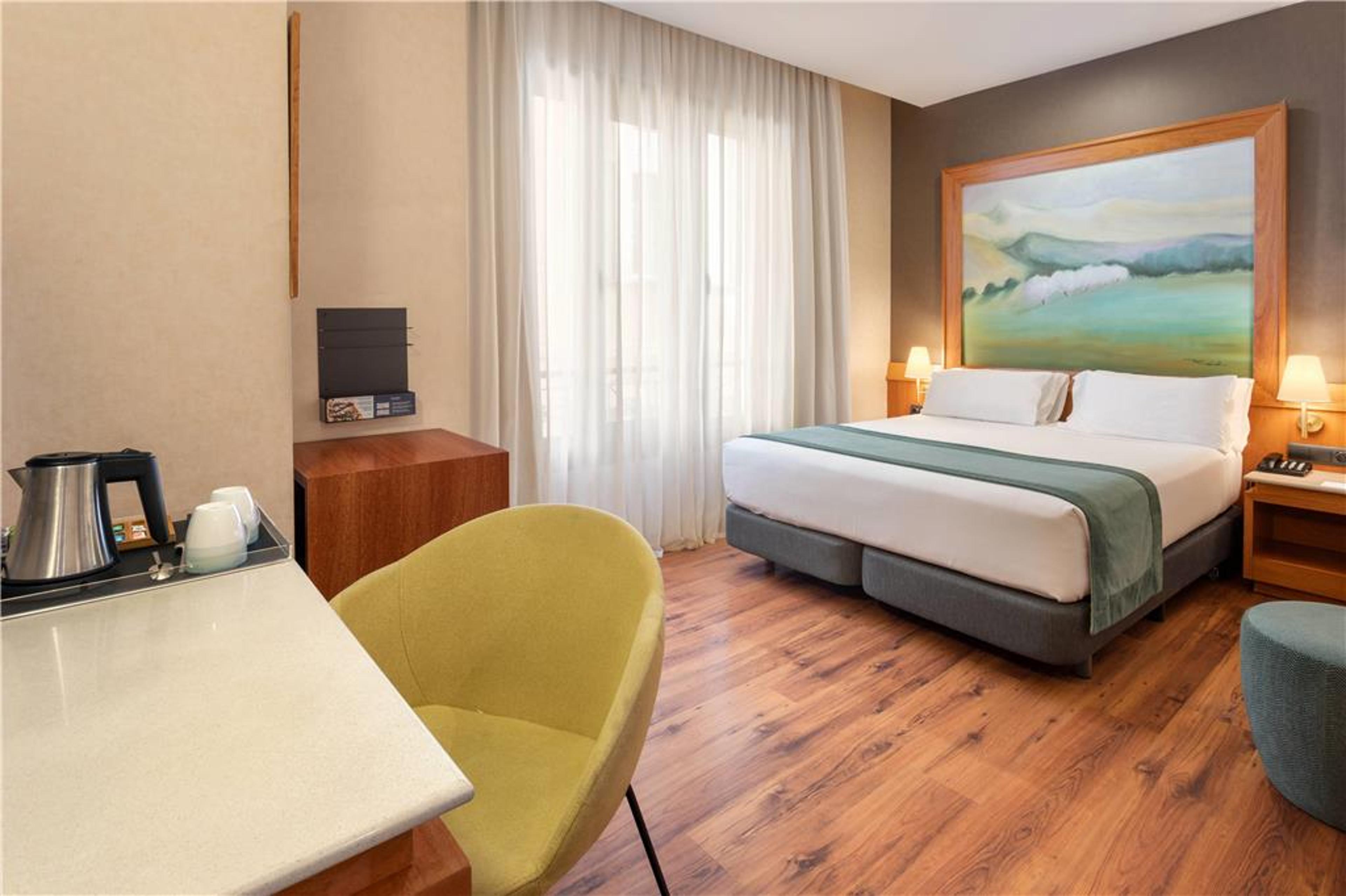 Catalonia Excelsior Hotel