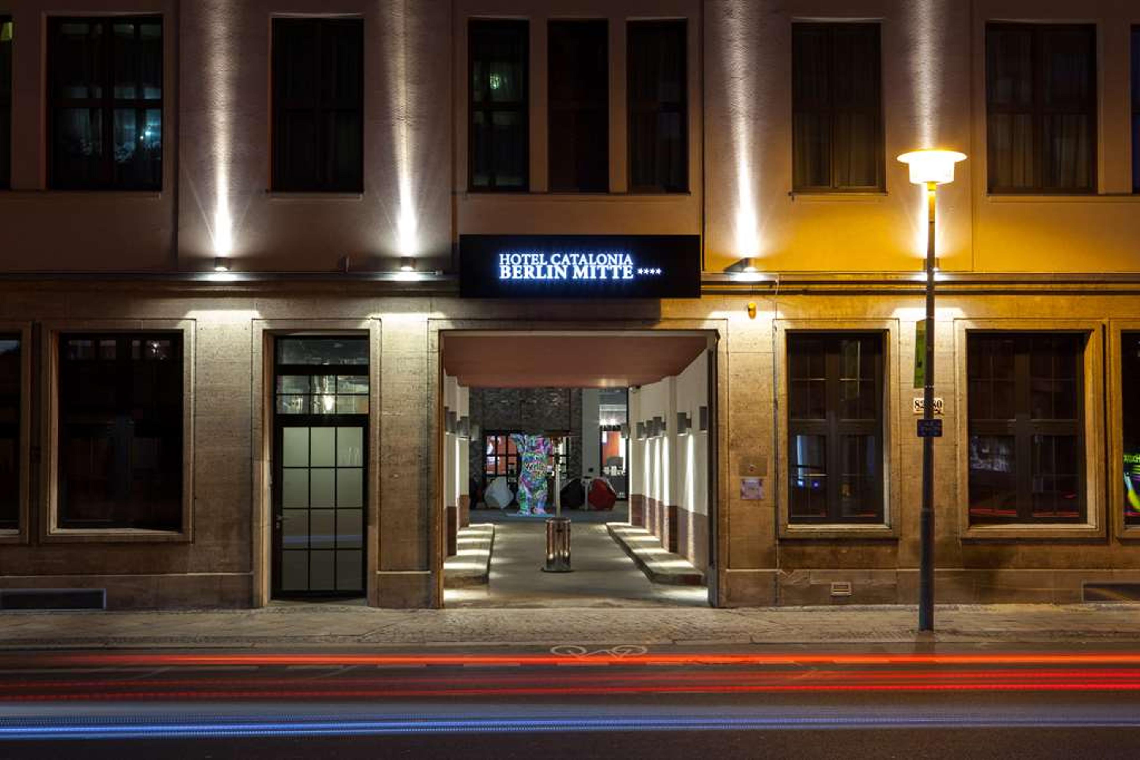 Hotel Photo 1