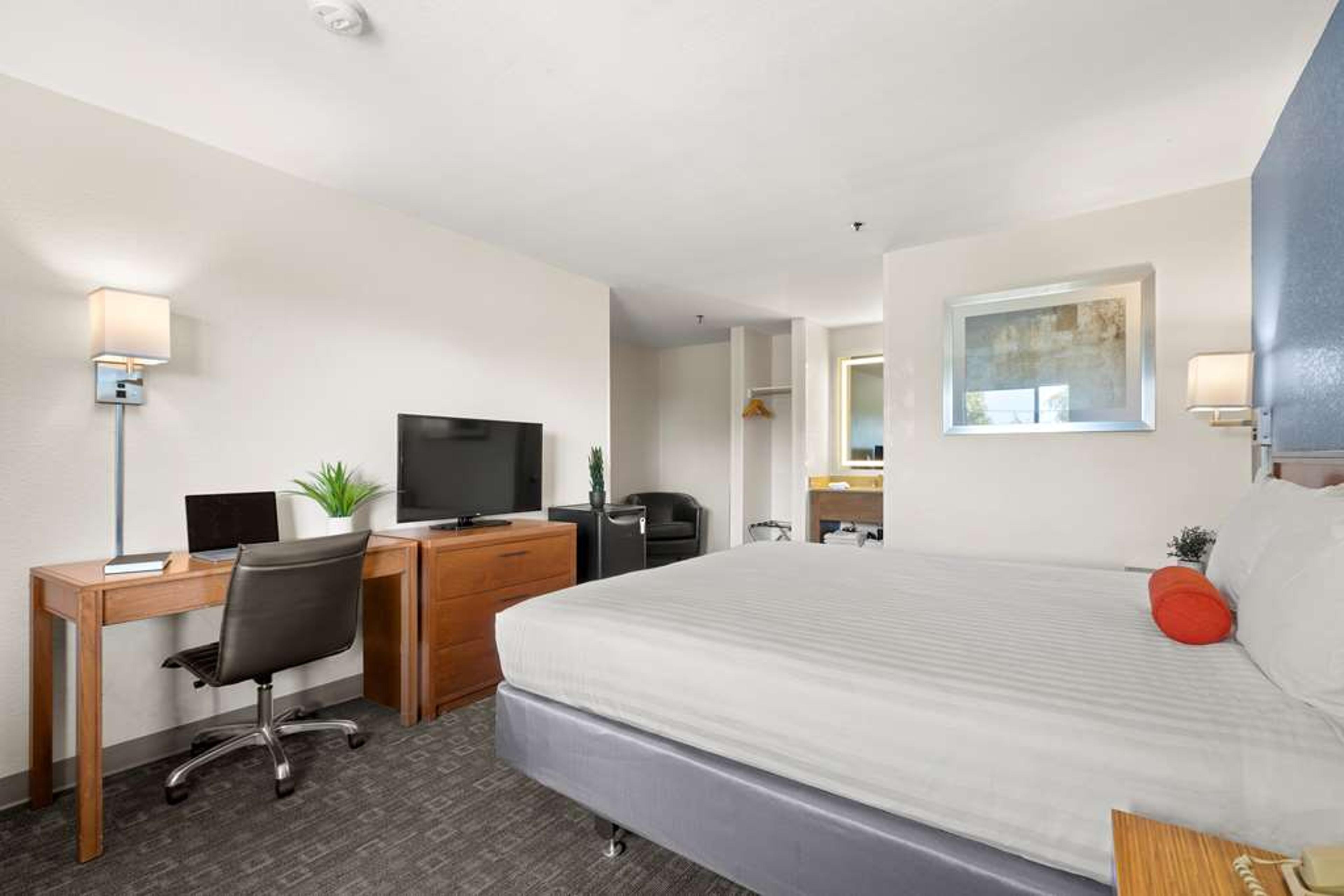 GOOD NITE INN CAMARILLO VENT