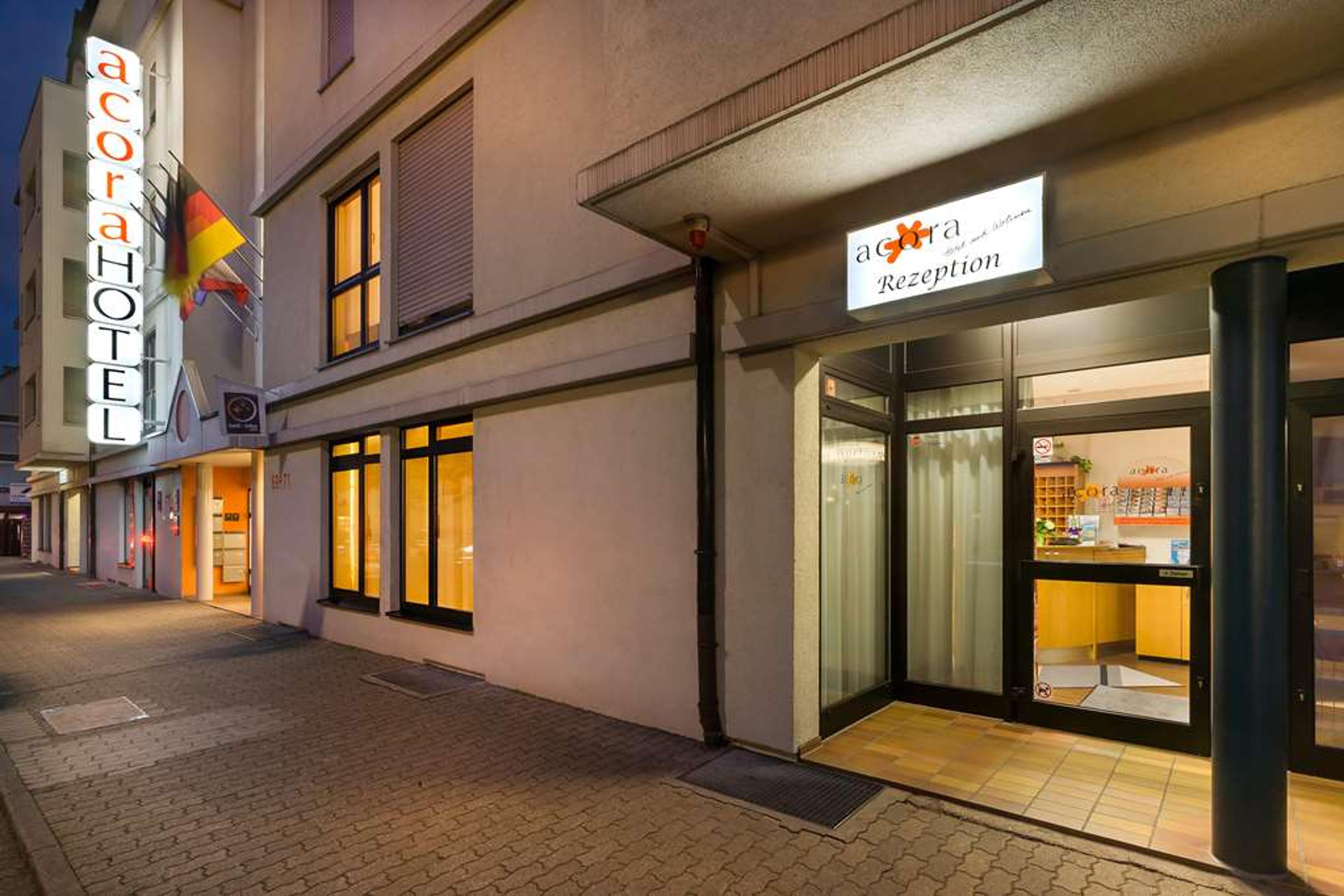 ACORA KARLSRUHE ZENTRUM