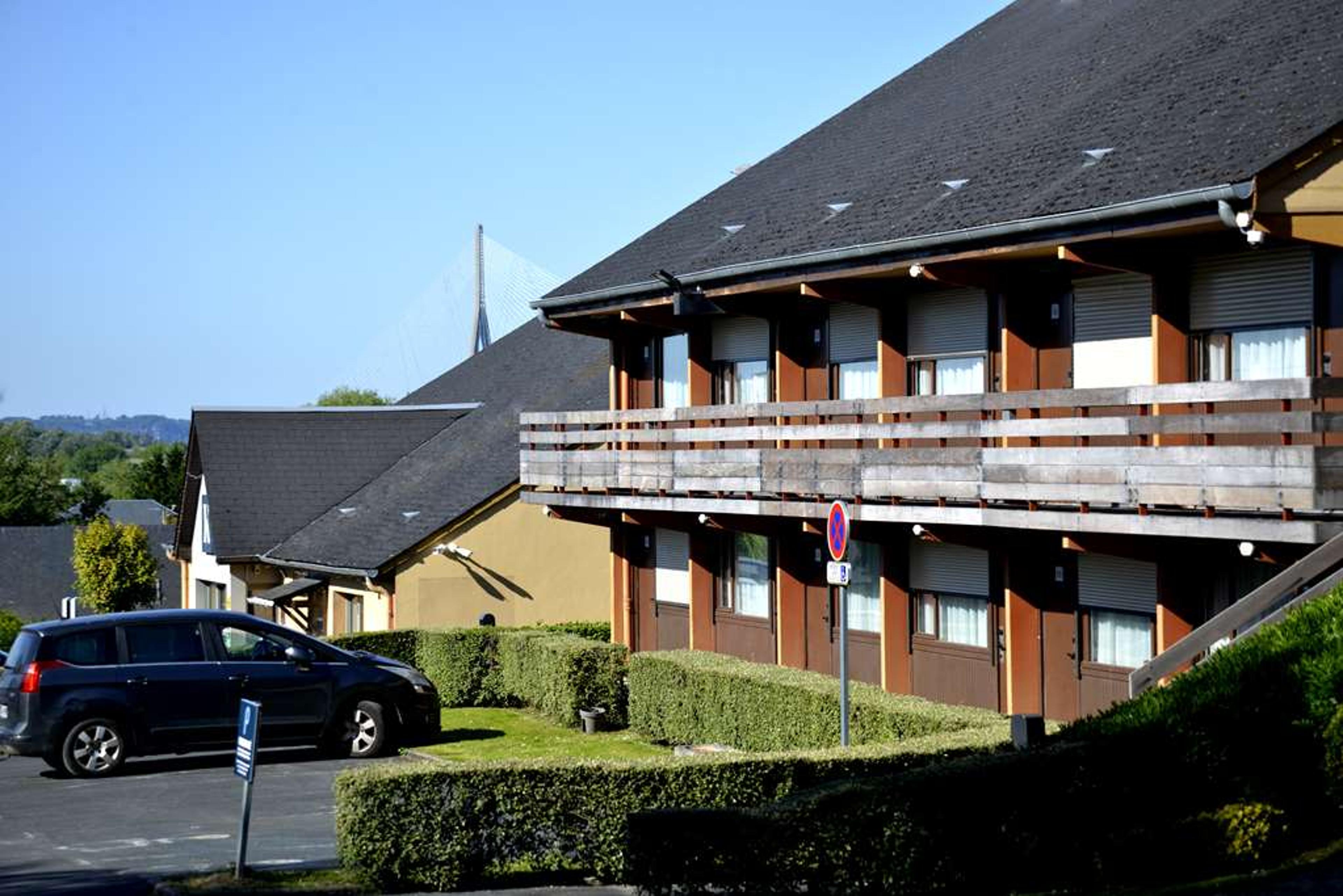 Hotel Photo 1