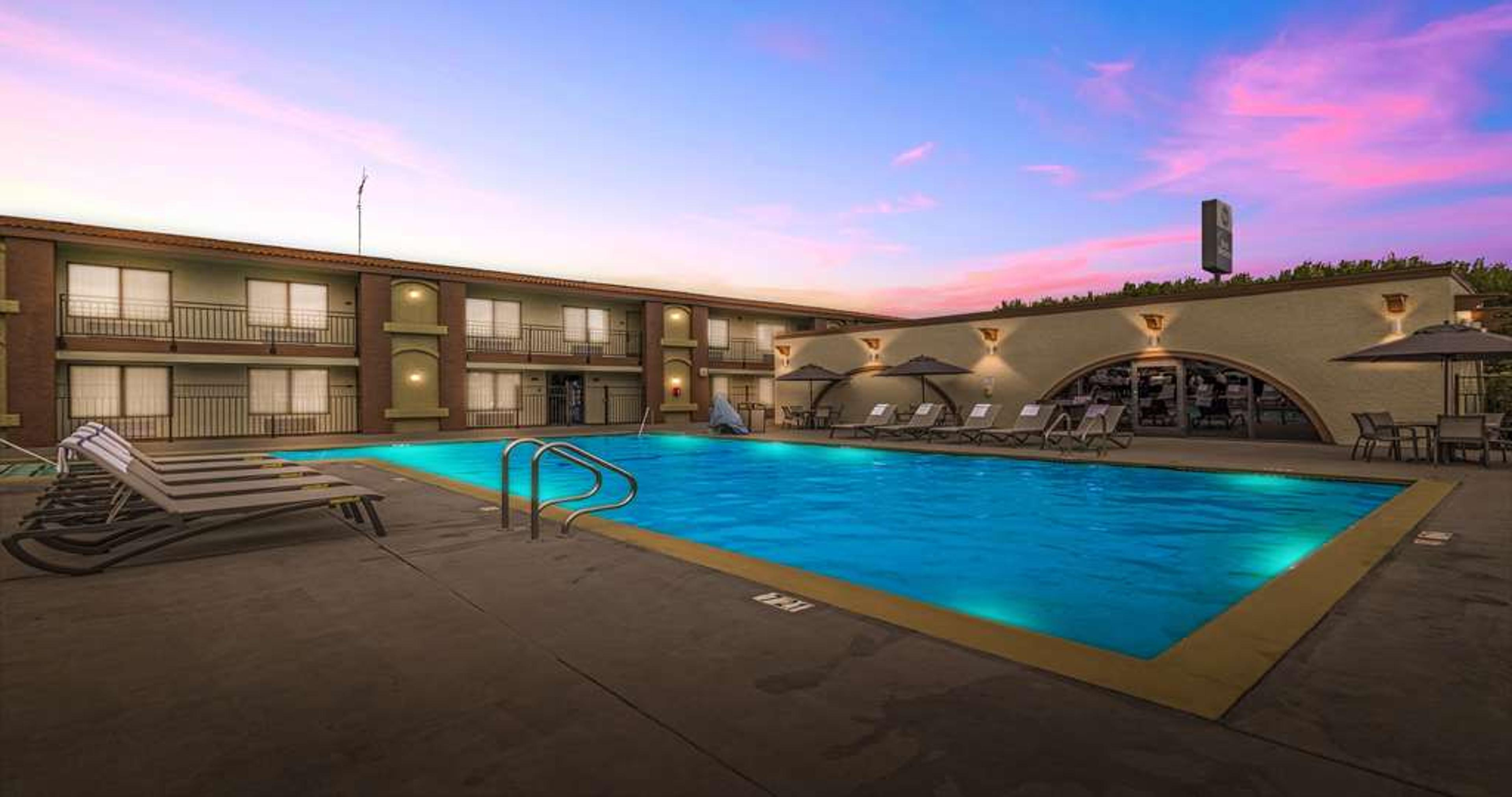 Hotel Photo 3